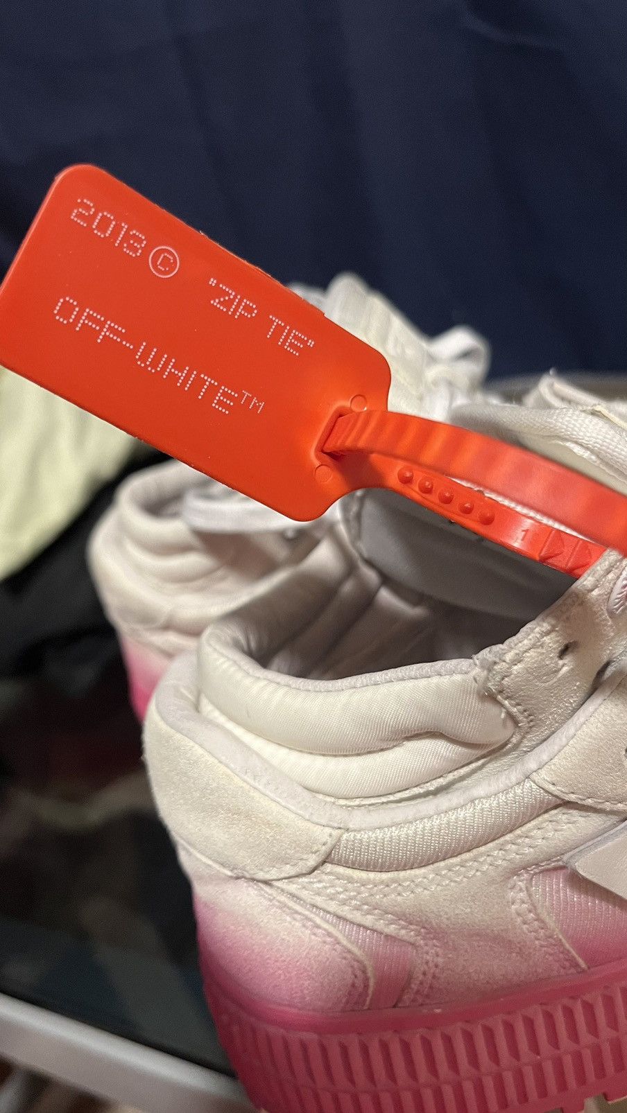 Off-White off white floating arrow Size US 9 / IT 39 - 4 Thumbnail