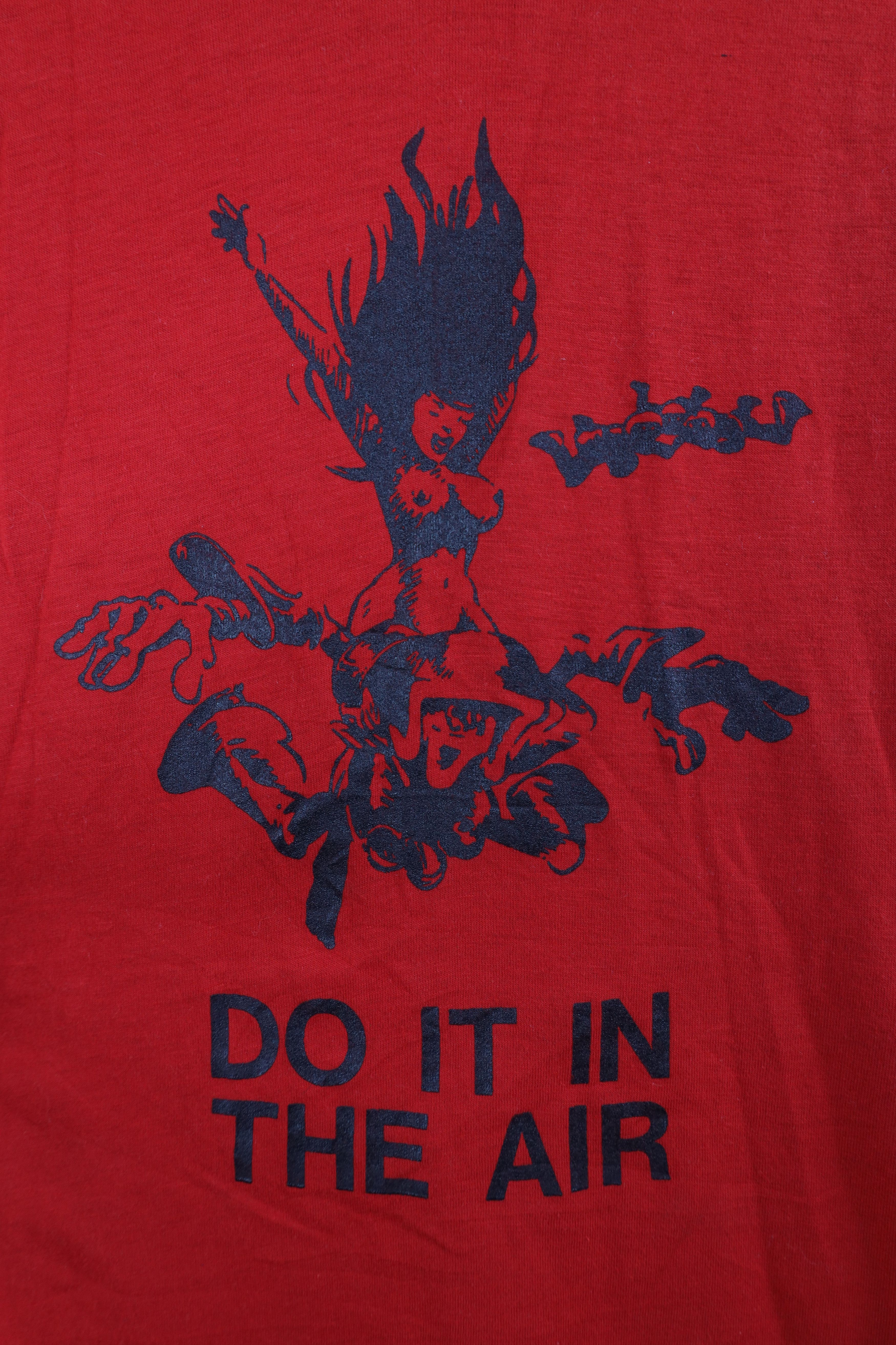 Vintage Vintage 70s 80s Girl Do It In The Air Sky Diving T-Shirt USA Size US M / EU 48-50 / 2 - 4 Thumbnail
