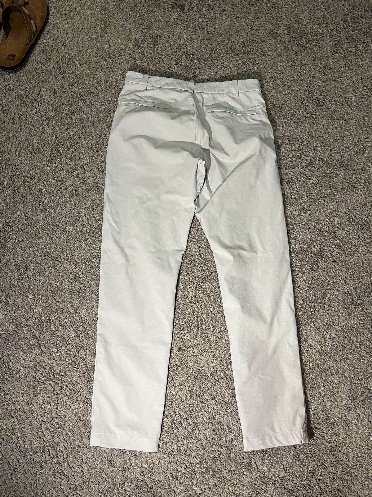 Lululemon Lululemon dress pants Size US 34 / EU 50 - 2 Thumbnail