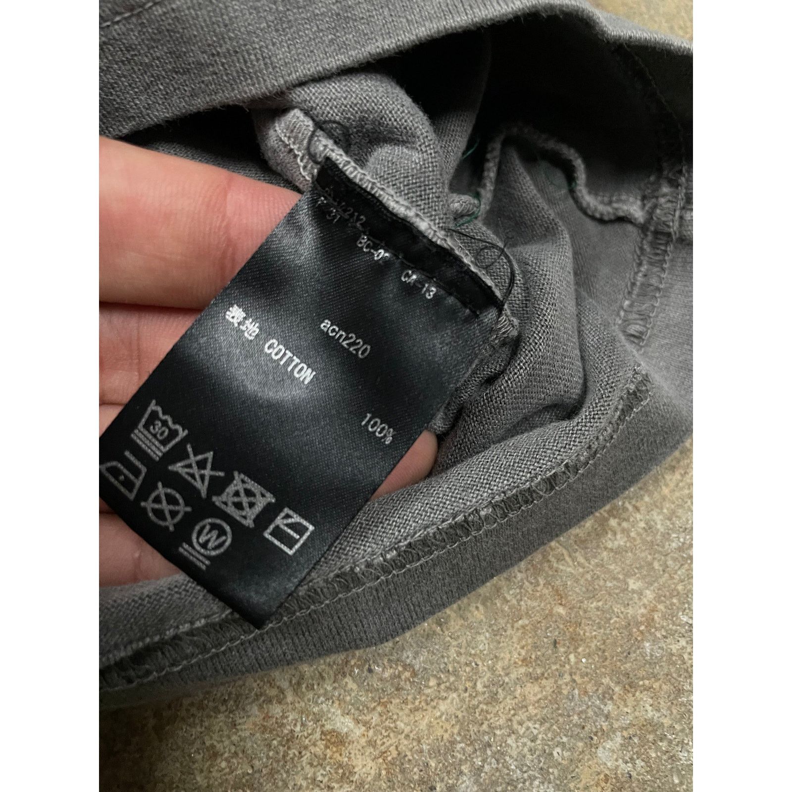 Other Artcheny LS Grey Skull Used 4 (Large) Size US L / EU 52-54 / 3 - 3 Thumbnail