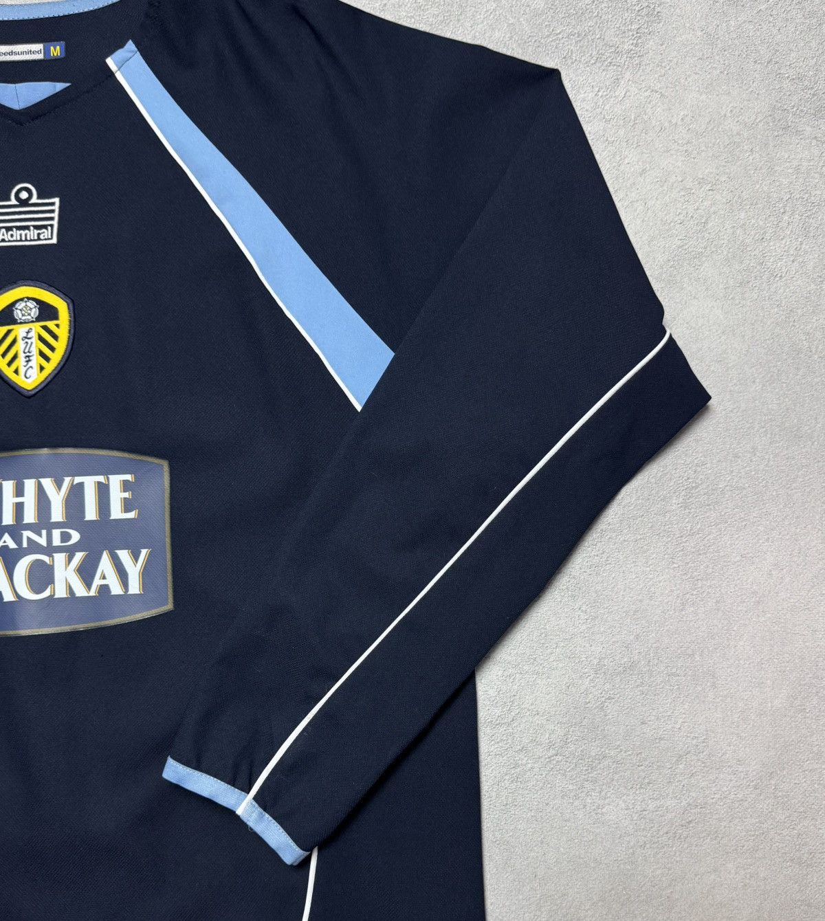 Vintage Leeds United 2005 2006 Away Shirt Jersey Long Sleeve Admiral Size US M / EU 48-50 / 2 - 6 Thumbnail