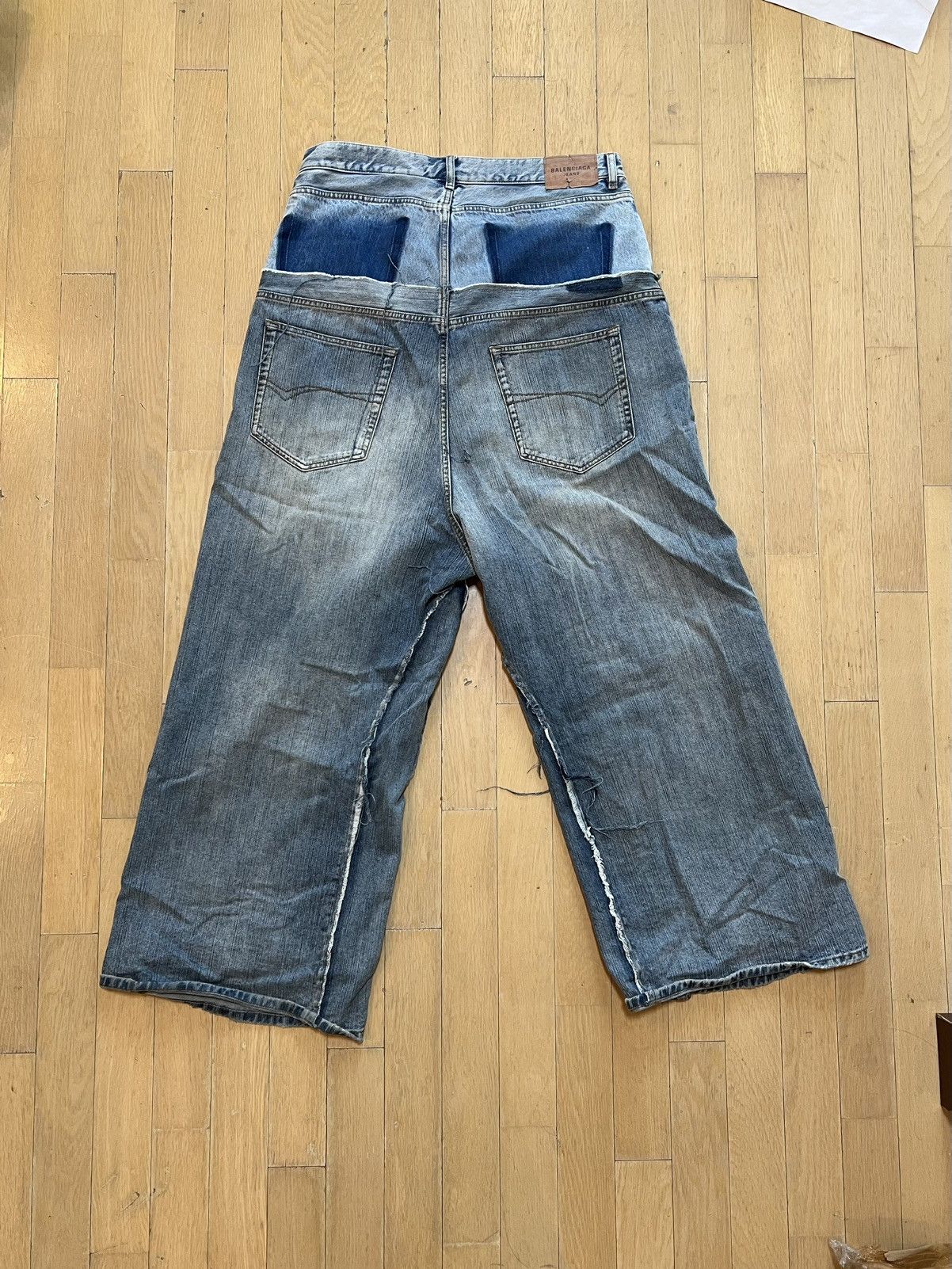 Balenciaga [L] Balenciaga cut-up baggy denim jeans Size US 34 / EU 50 - 3 Thumbnail