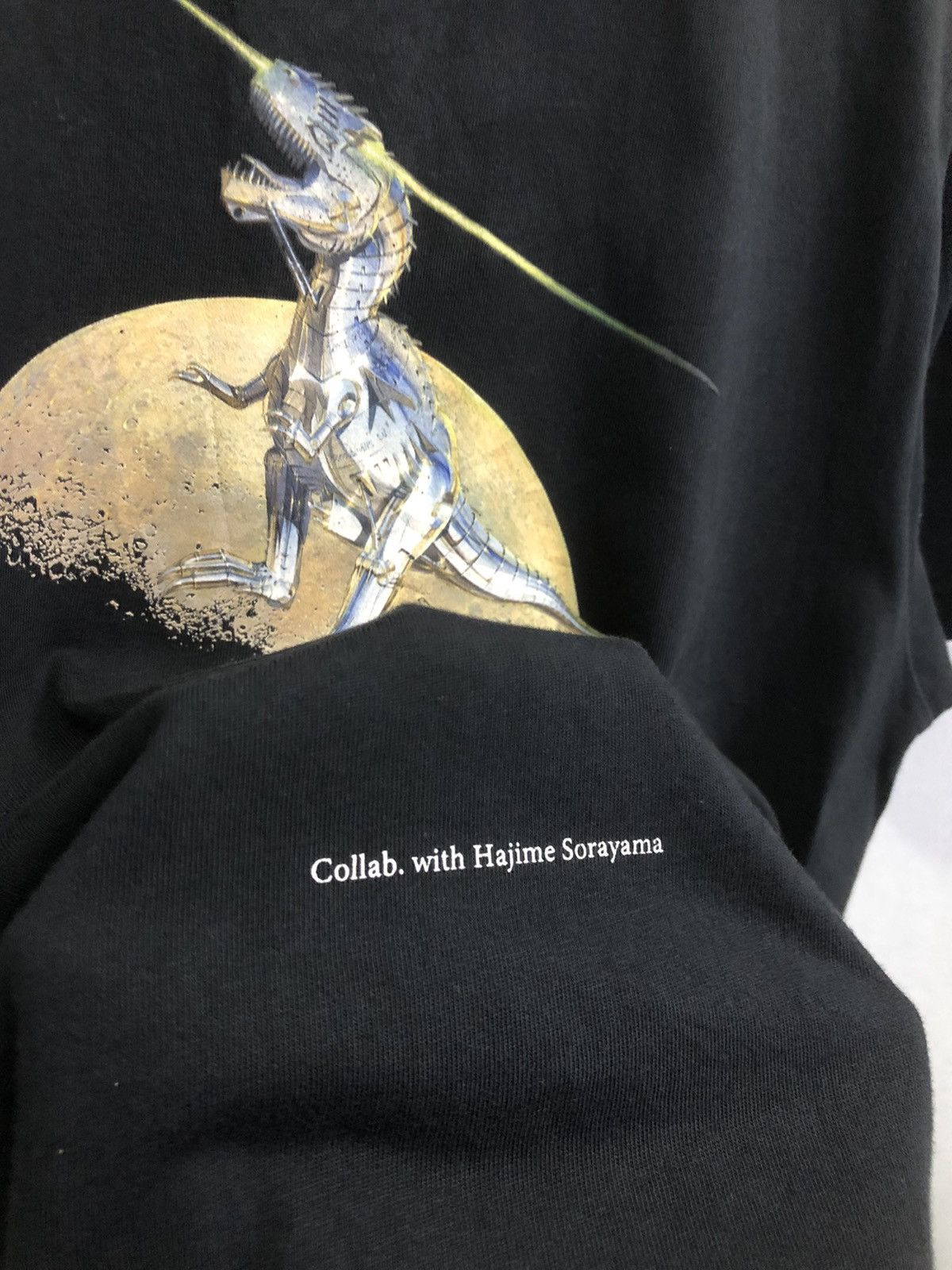 Club Sorayama × Uniqlo UNIQLO x Hajime Sorayama Jurassic World Tee (2022) – S Size US S / EU 44-46 / 1 - 6 Thumbnail