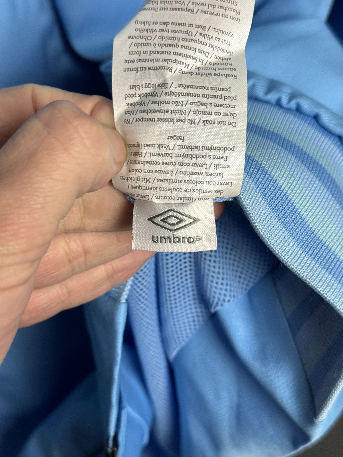Umbro Manchester City Training Football Jacket Size US M / EU 48-50 / 2 - 9 Thumbnail
