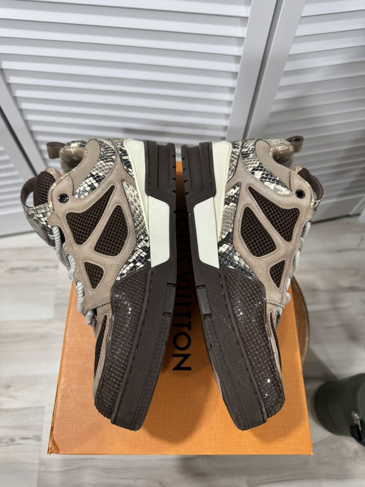 Louis Vuitton Louis Vuitton Skate Sneaker (Brown Snakeskin/White) Size US 11 / EU 44 - 5 Thumbnail