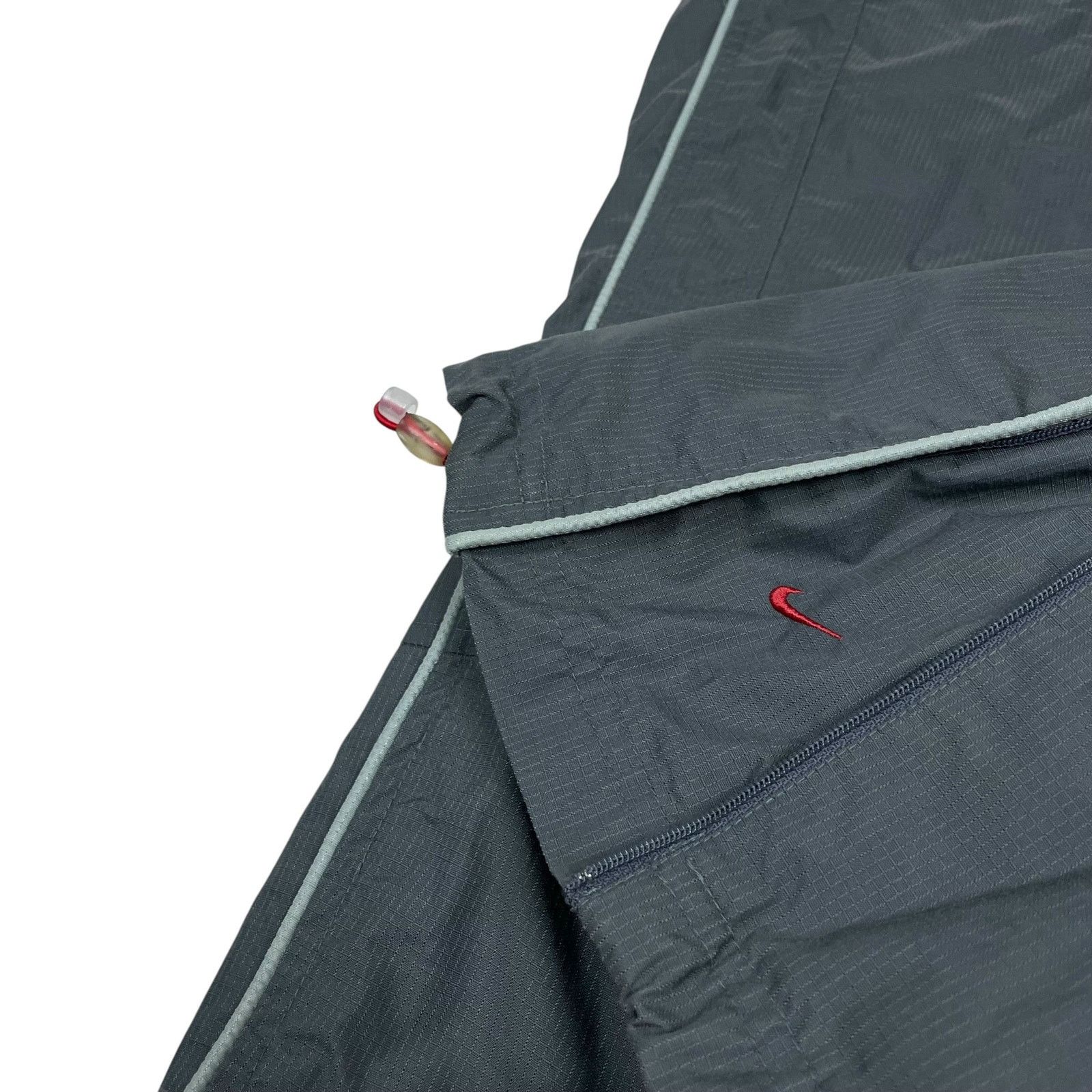 Nike × Vintage Nike TN Men's Gray Swoosh Ankle Zip Straight Rain Pant Small Size US 30 / EU 46 - 6 Thumbnail