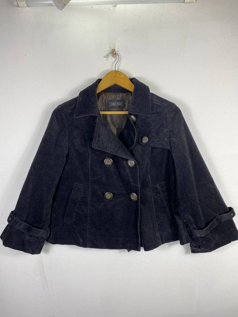 Japanese Brand aller bien crooped corduroy double breast jacket Size M / US 6-8 / IT 42-44 - 1 Thumbnail