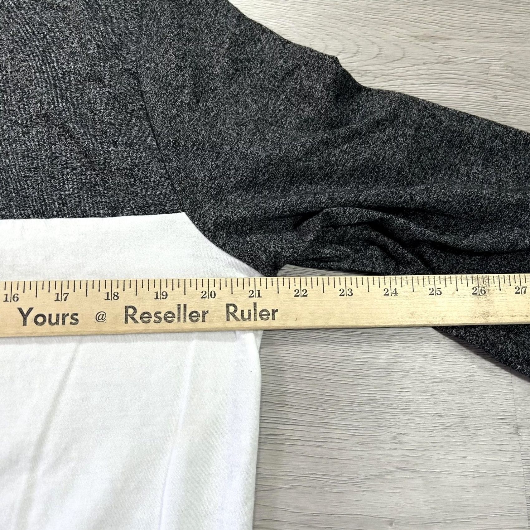 Hudson HUDSON & BARROW Hoodie Shirt Mens Large Gray White Lightweight Pullover Crew Neck Long Sleeve Jersey Knit Casual Multicolor Block Pattern NFT Size US L / EU 52-54 / 3 - 7 Thumbnail