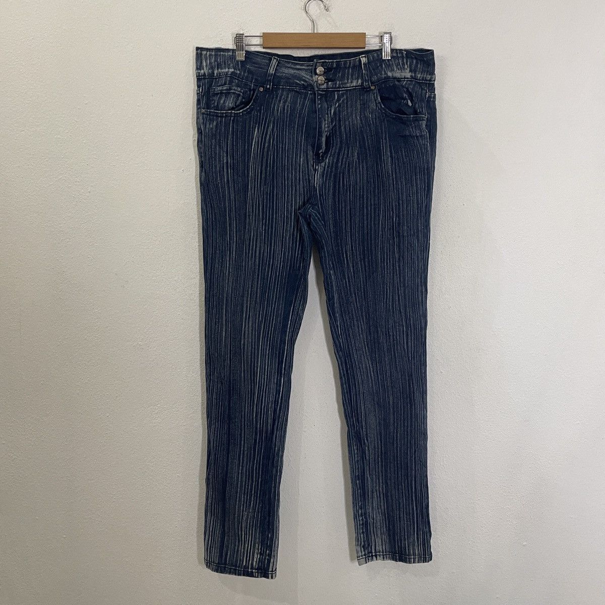 Japanese Brand Vintage U-51 Denim Jeans Size US 37 - 1 Thumbnail