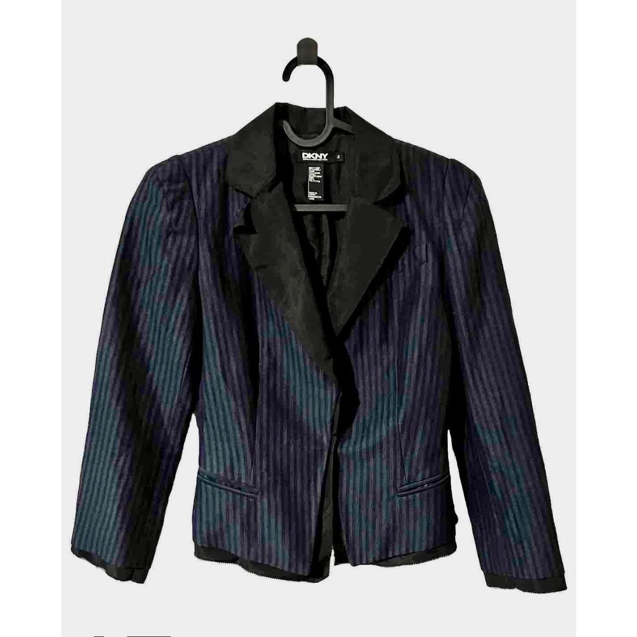 DKNY DKNY Donna Karan New York Striped Trim Short Jacket Blazer Size XS / US 0-2 / IT 36-38 - 1 Thumbnail