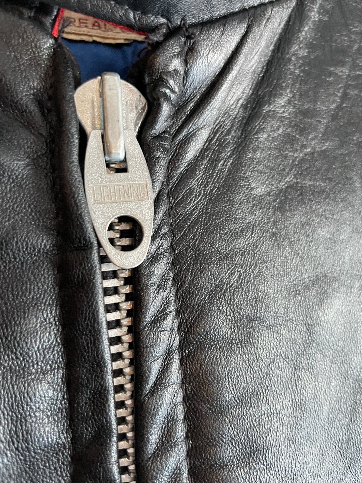 Vintage Luxury true vintage leather jacket Size US M / EU 48-50 / 2 - 4 Thumbnail