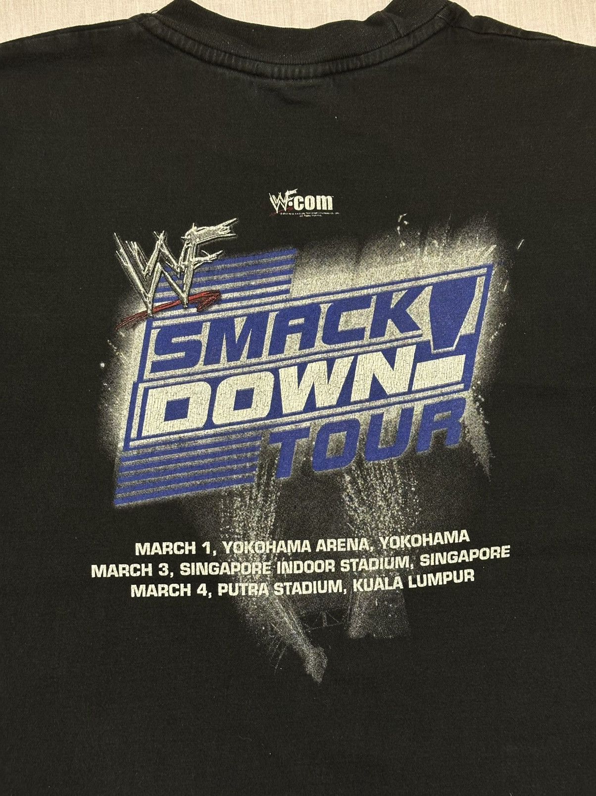 WWF vintage 2002 World Wrestling Federation (WWF)Rock SmackDown. Size US S / EU 44-46 / 1 - 11 Thumbnail