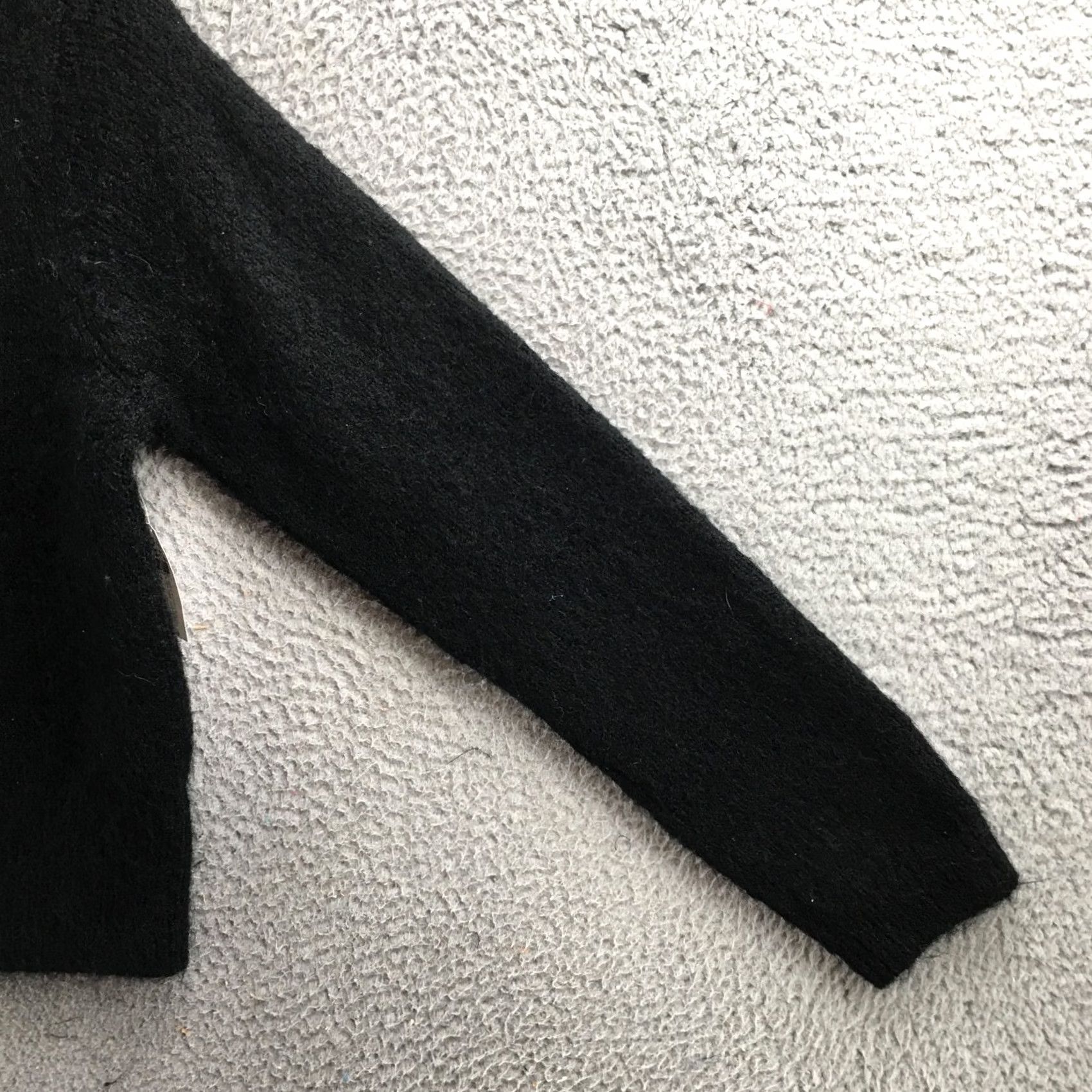 Old Navy Old Navy Cardigan Womens Large Black V-Neck Button Down Knit Button Up NEW Shirt Womens L Black V-Neck Cardigan Size L / US 10 / IT 46 - 4 Thumbnail
