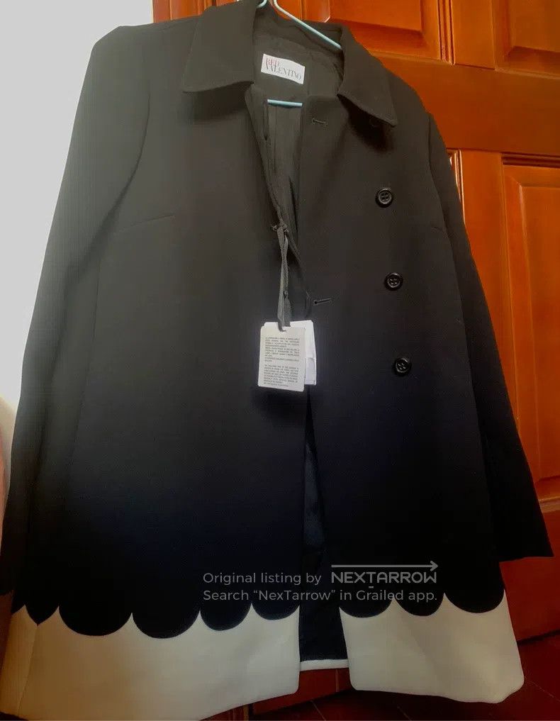 Valentino Valentino Black and white spelling classic wavy lace west Size S / US 4 / IT 40 - 1 Thumbnail