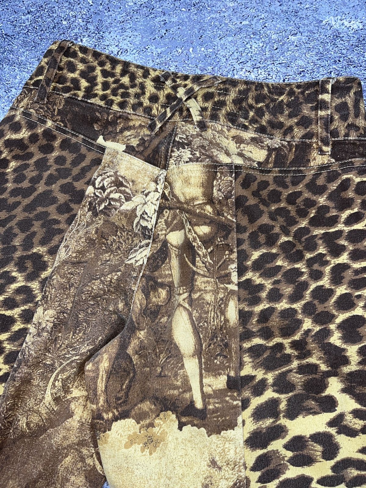 Japanese Brand Y2k Robeto Cavalli style Baroque Art Flared Denim Pants Size 27" / US 4 / IT 40 - 13 Thumbnail