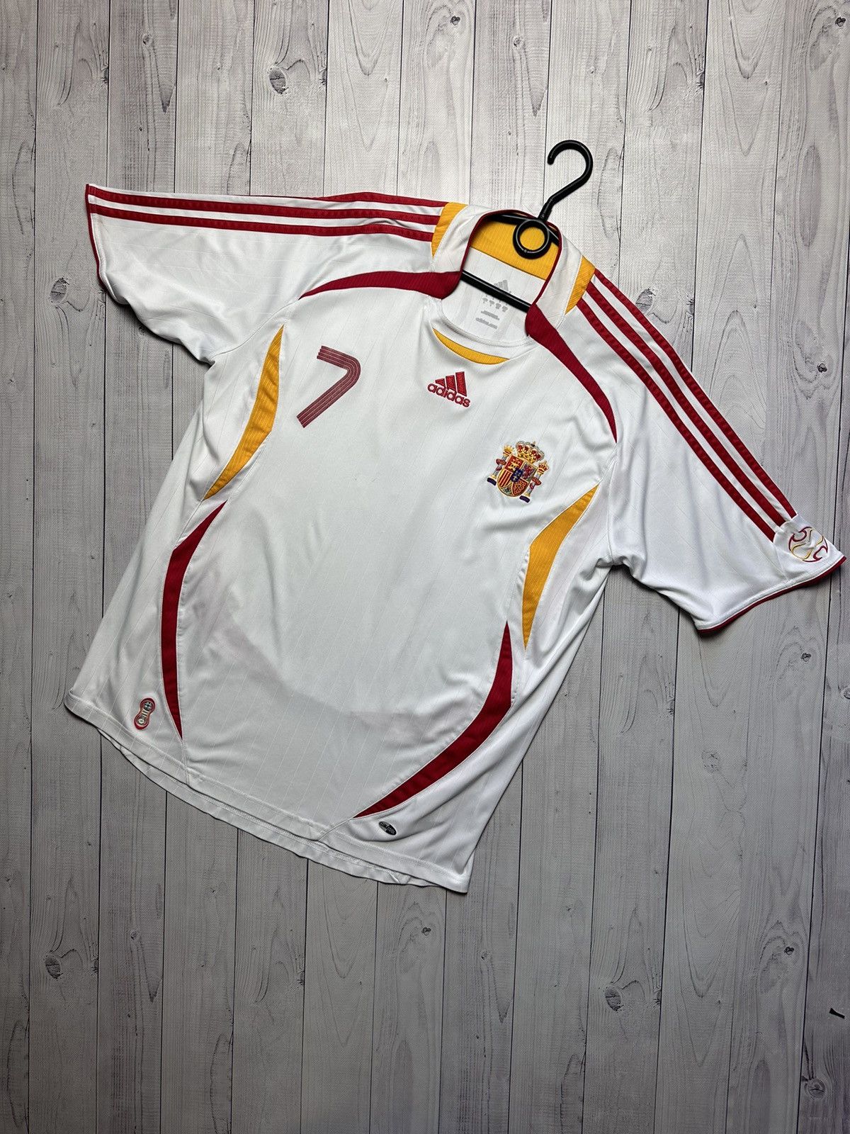 Adidas × Vintage Vintage adidas Spain 7 Raul soccer jersey size L logo Size US L / EU 52-54 / 3 - 2 Thumbnail