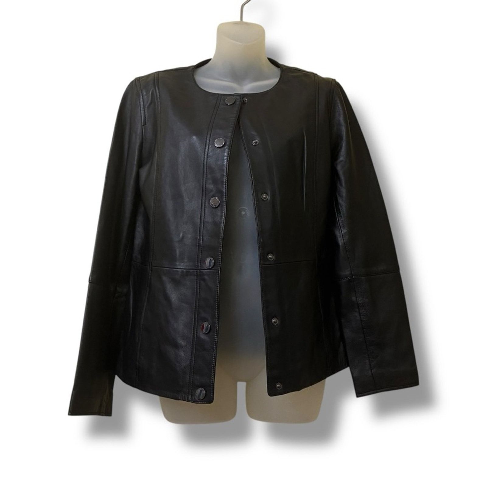 Isaac Mizrahi Isaac Mizrahi Live! snap closure 100% leather jacket size 4 Size S / US 4 / IT 40 - 2 Thumbnail