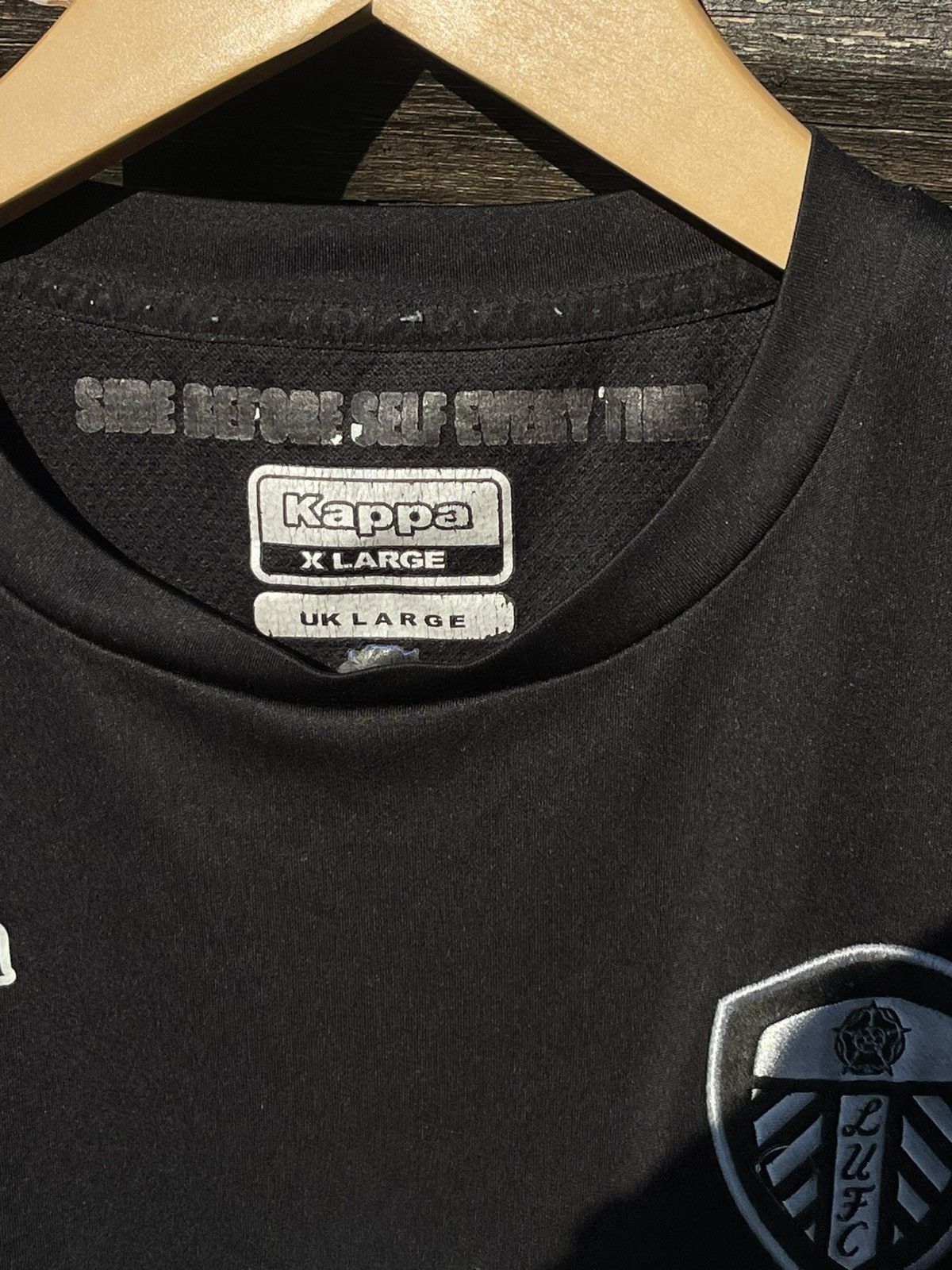 Kappa 2017 Kappa Leeds United black soccer jersey Size US XL / EU 56 / 4 - 5 Thumbnail