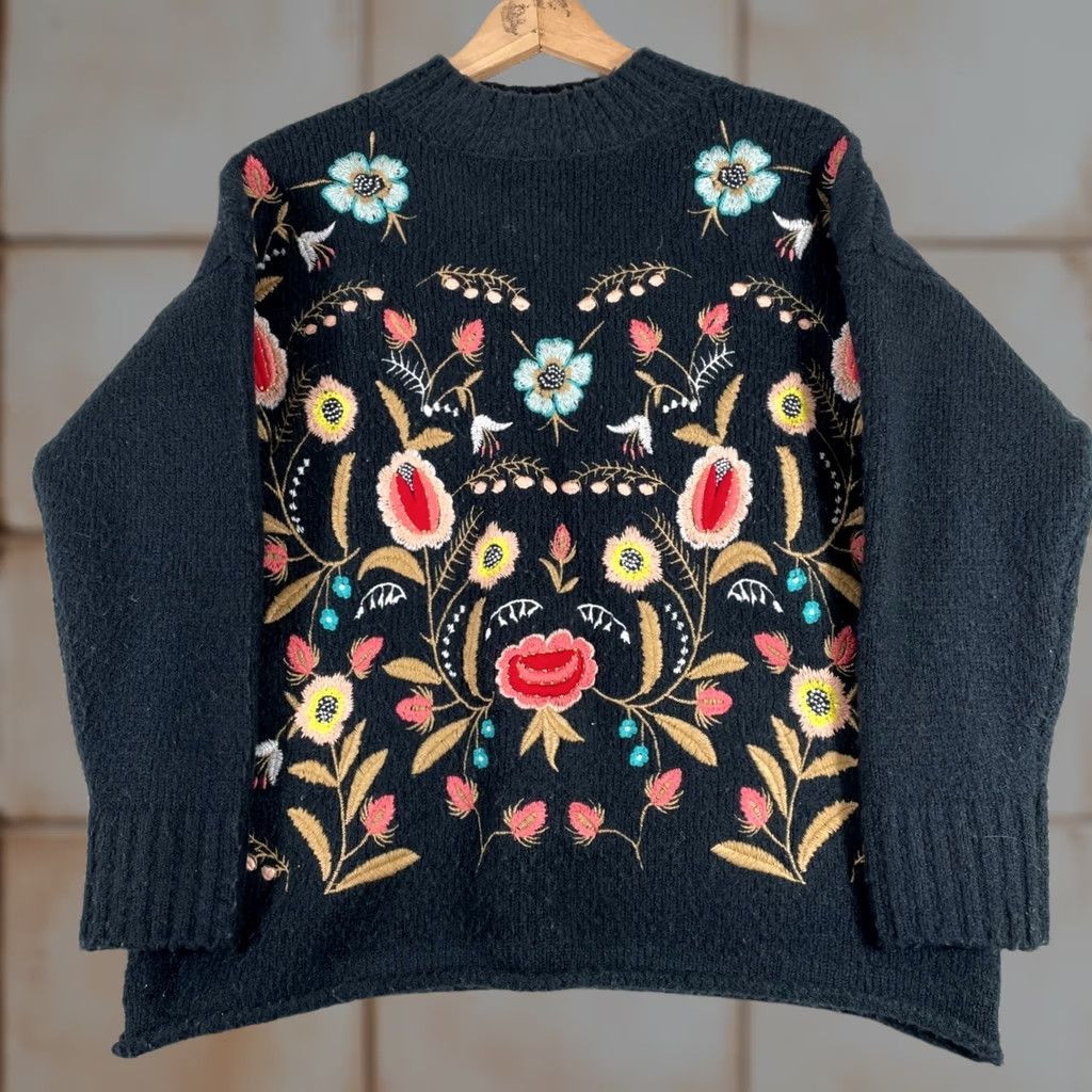 Vintage Cliche Floral Embroidered Sweater Womens Small Black Crewneck Knit Pullover Boho - Style Size S / US 4 / IT 40 - 1 Thumbnail