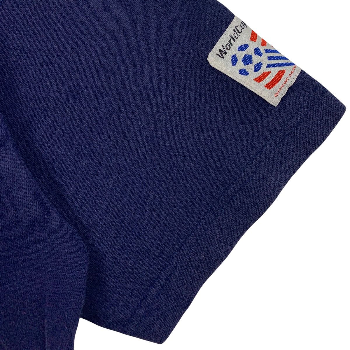 Vintage Vintage 90s WORLD CUP USA 94 big printed navy colour tee Size US M / EU 48-50 / 2 - 10 Thumbnail