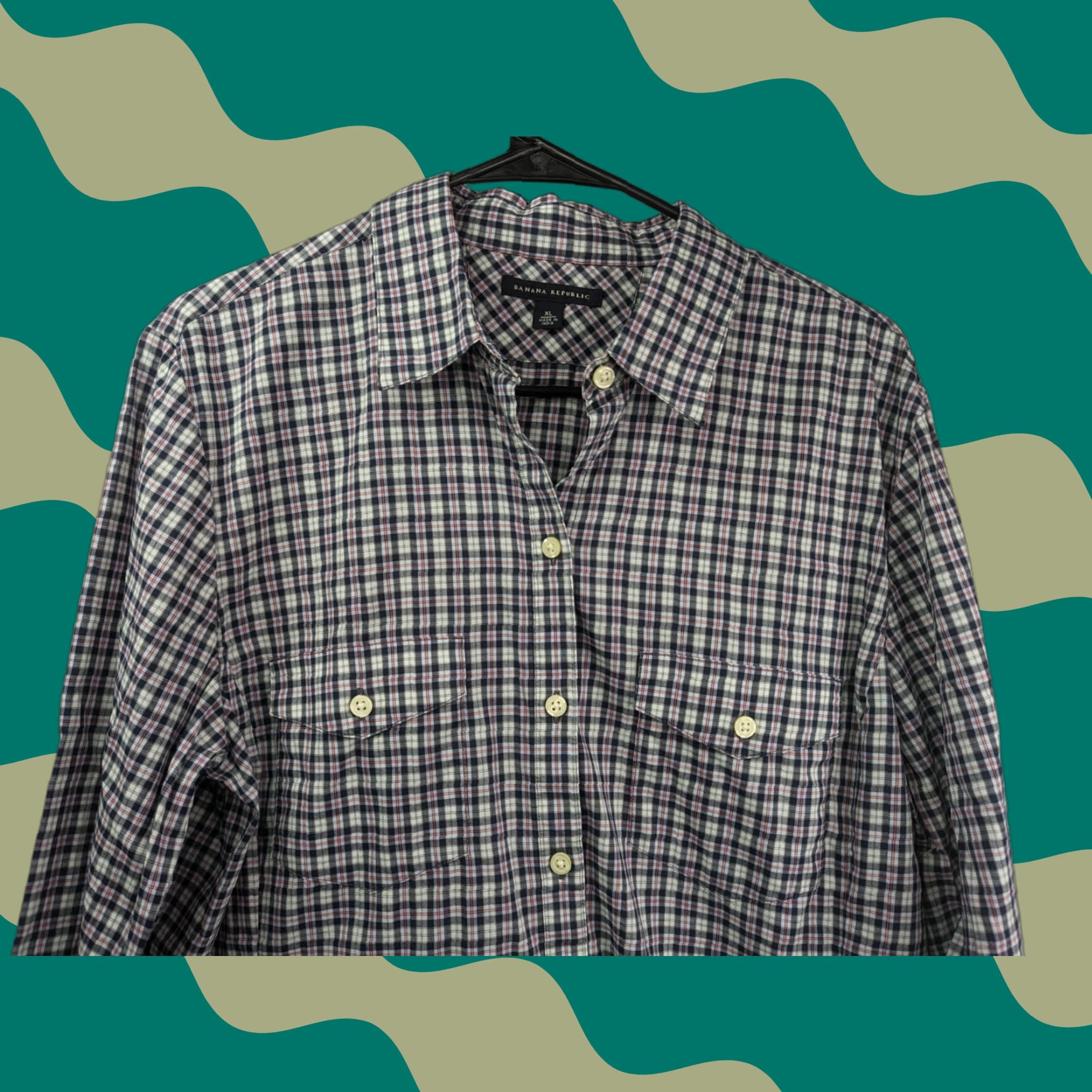 Banana Republic Banana Republic True Navy Plaid Button-Up Shirt Women XL Pockets 416018 Size XL / US 12-14 / IT 48-50 - 1 Thumbnail