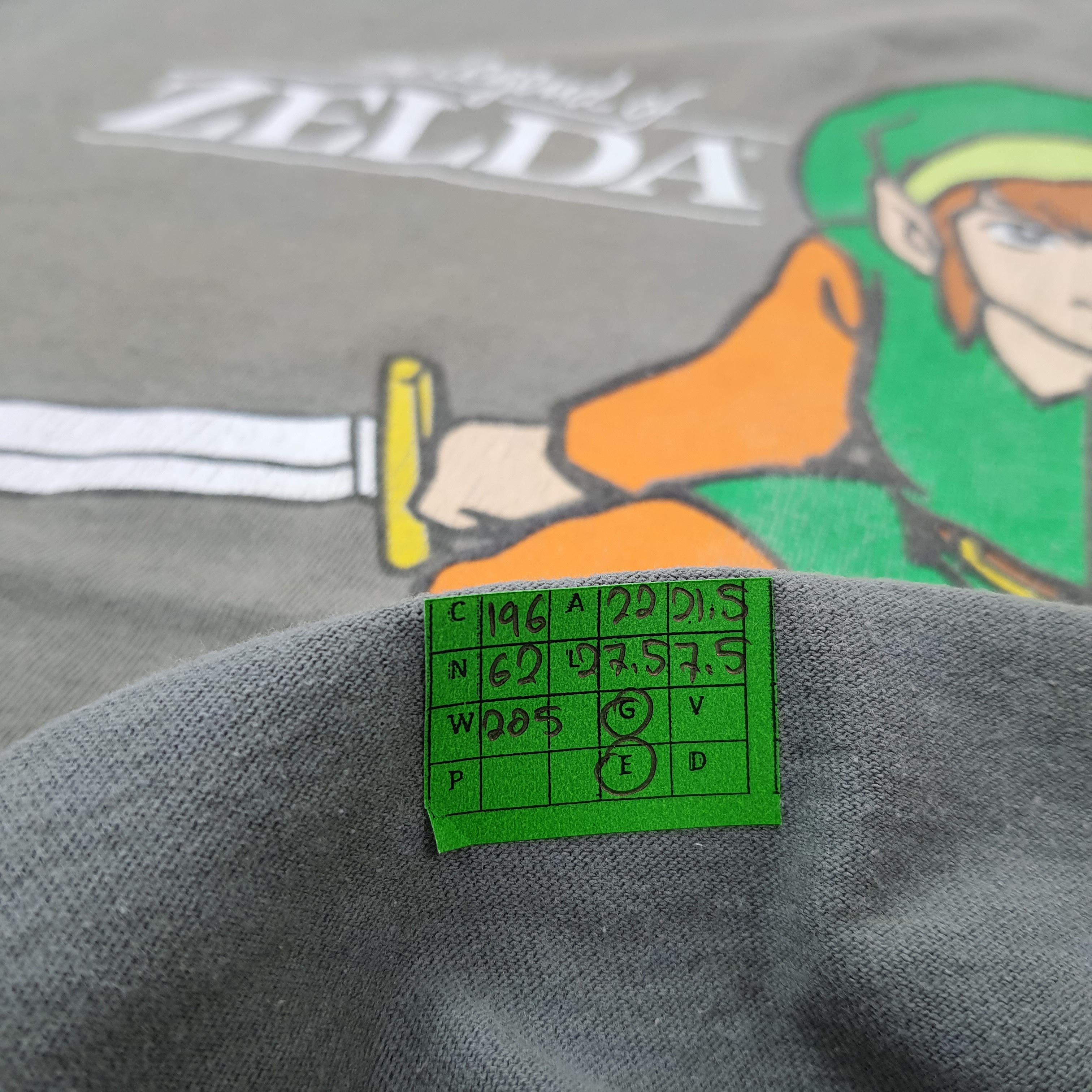 Nintendo × The Game × Vintage Vintage The Legends of Zelda 90s Game Tshirt C196N62 Size US L / EU 52-54 / 3 - 7 Thumbnail