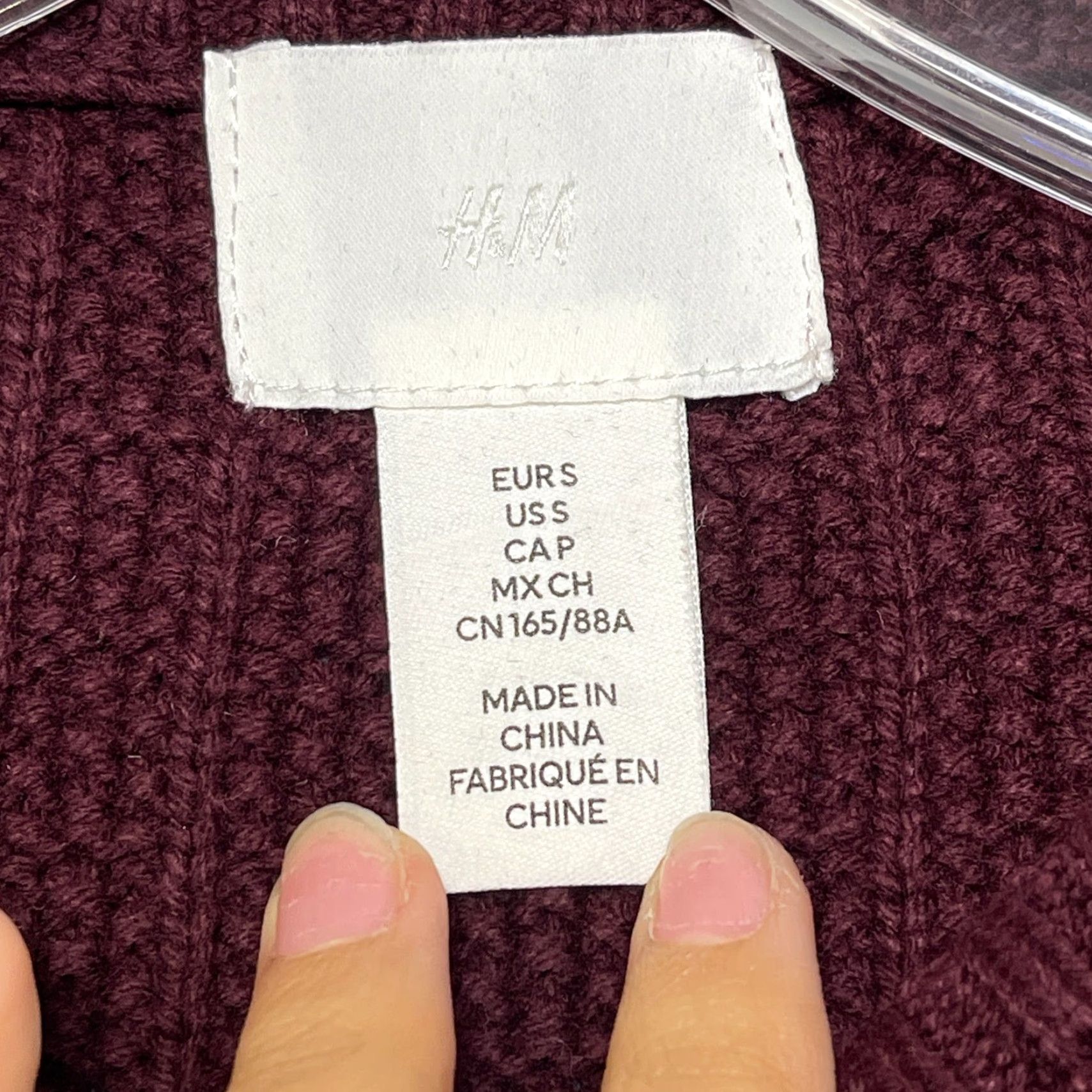 H&M H&M Short Cardigan Sweater Womens Small Red Textured Knit Slim Fit Round Neck Size S / US 4 / IT 40 - 7 Thumbnail