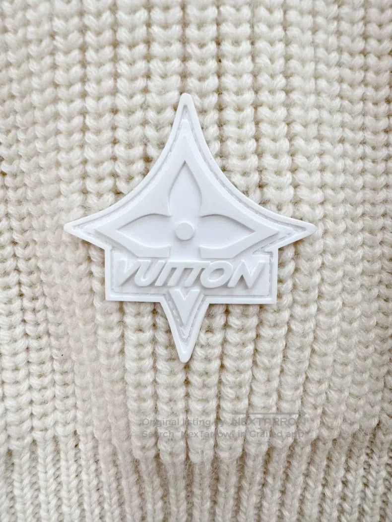 Louis Vuitton Louis Vuitton sweater Size US S / EU 44-46 / 1 - 4 Thumbnail
