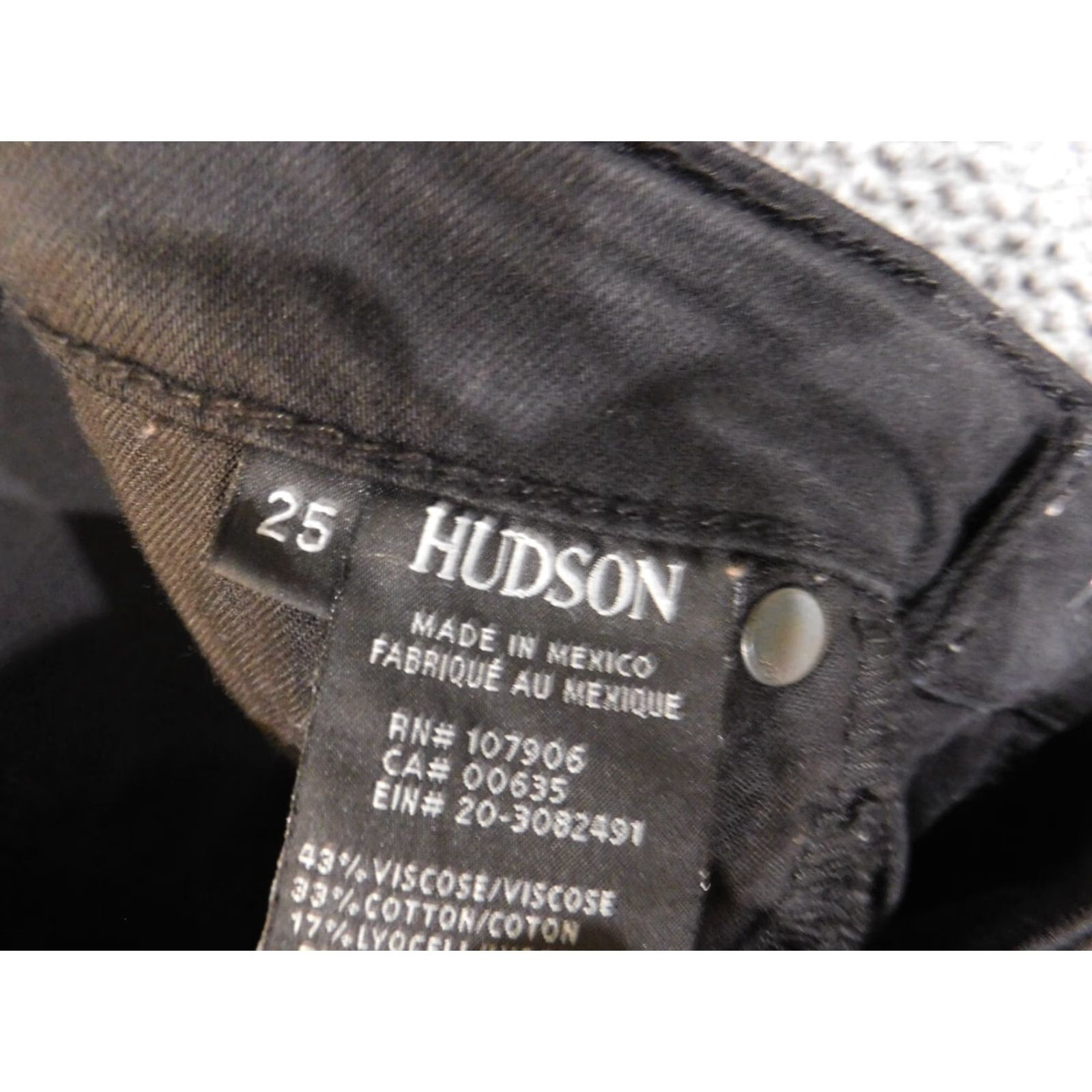 Hudson Hudson Jeans Womens 25 Black Nico Mid Rise Super Skinny Denim Jeans Zipper Distressed 28in Inseam Regular Women Mens? Size 42" / US 20 - 6 Thumbnail