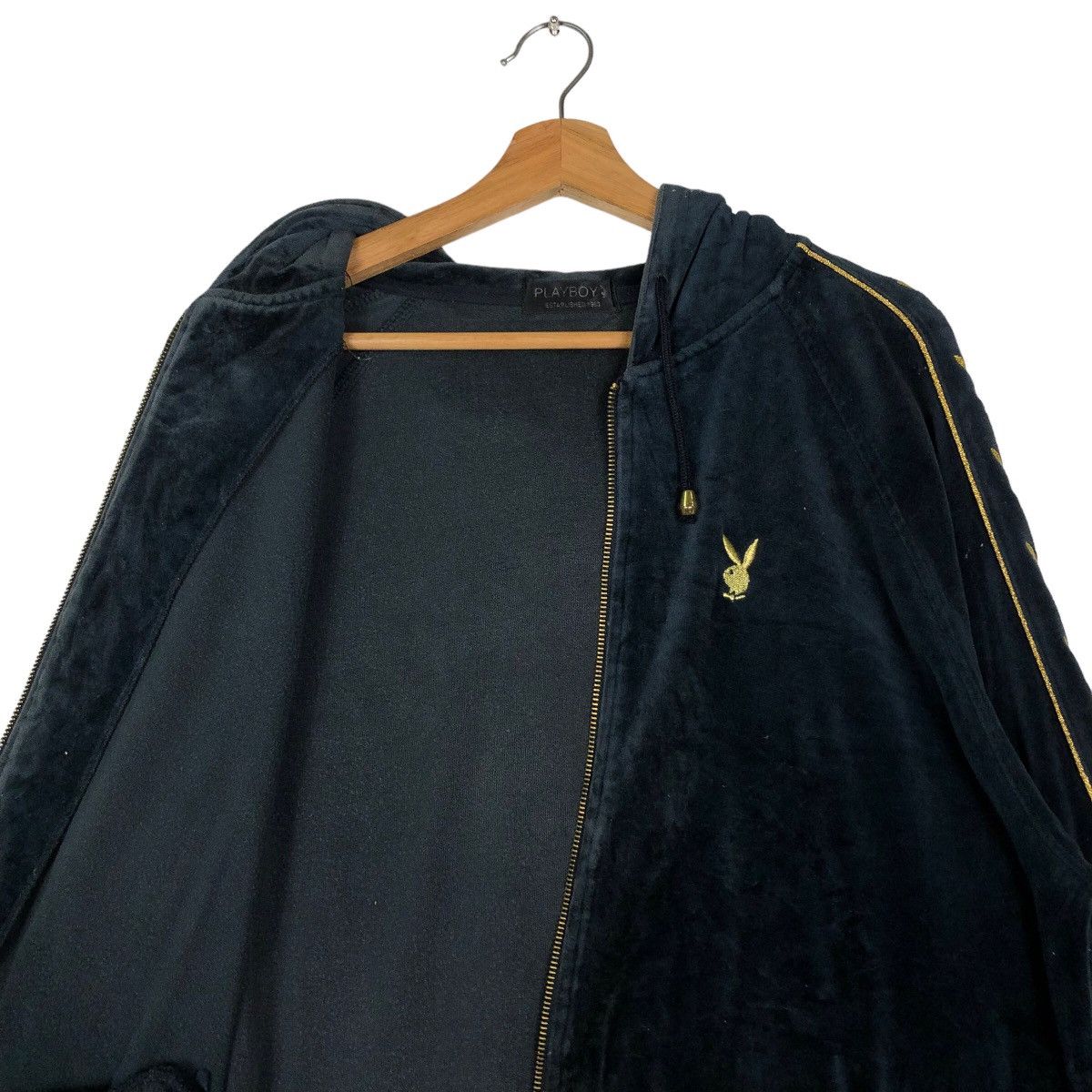 Japanese Brand 🔥Vtg Velvet Jacket Playboy Side Tape Design Big Logo Size US L / EU 52-54 / 3 - 11 Thumbnail