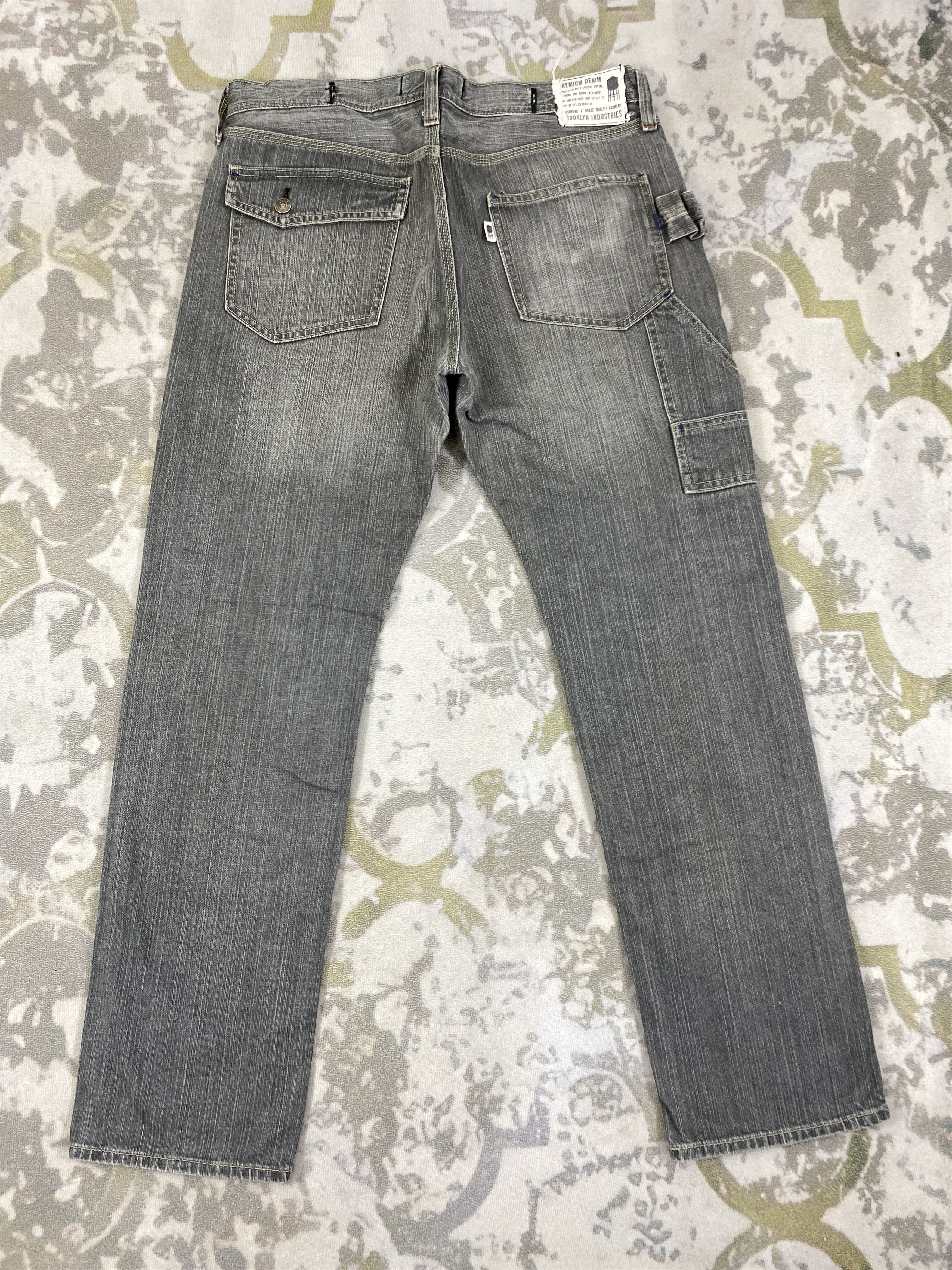 Le Grande Bleu (L.G.B.) Brooklyn Industries LGB style Jeans 35x31.5 - JN3014 Size US 35 - 2 Thumbnail