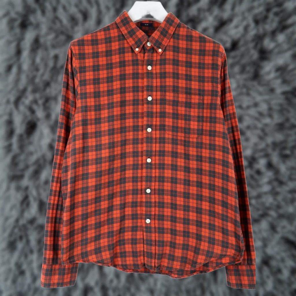 Abercrombie & Fitch ABERCROMBIE & FITCH Shirt Men's XL Plaid Button-Up Thin Flannel Slim Collared Size US XL / EU 56 / 4 - 1 Thumbnail