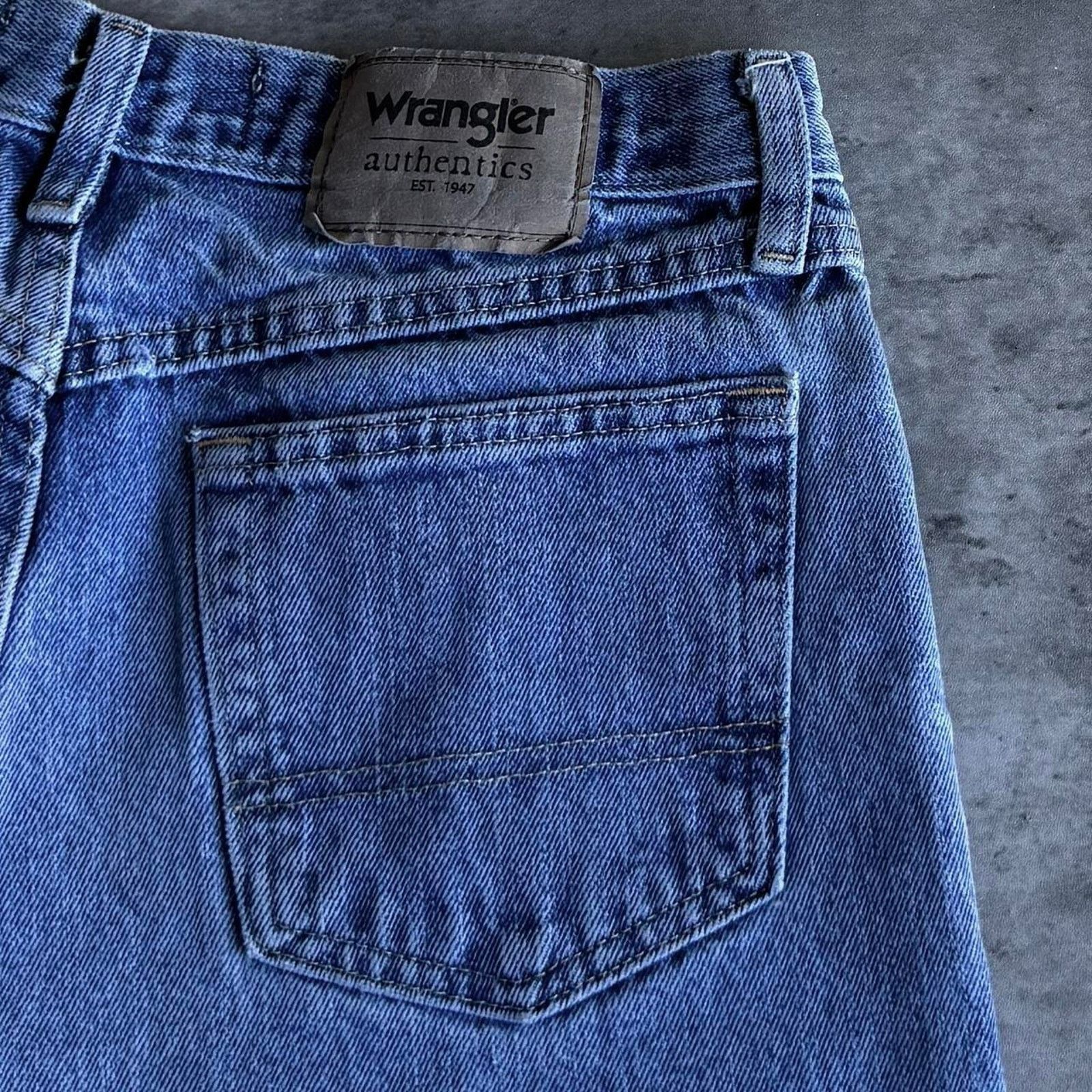 Vintage × Wrangler Vintage Y2K Blue Denim Essential Wrangler Denim Jeans Size US 29 - 3 Thumbnail