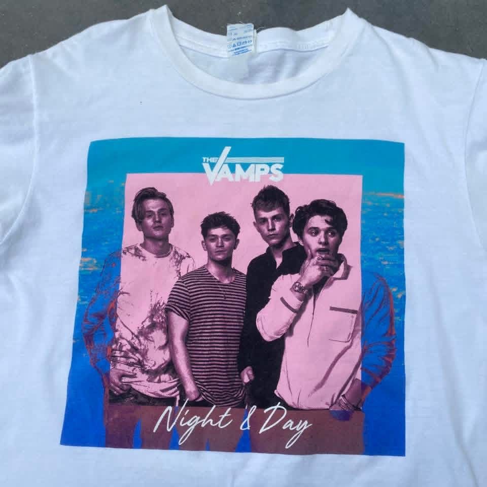 Band Tees RARE ‼️ The Vamps Size US M / EU 48-50 / 2 - 2 Thumbnail