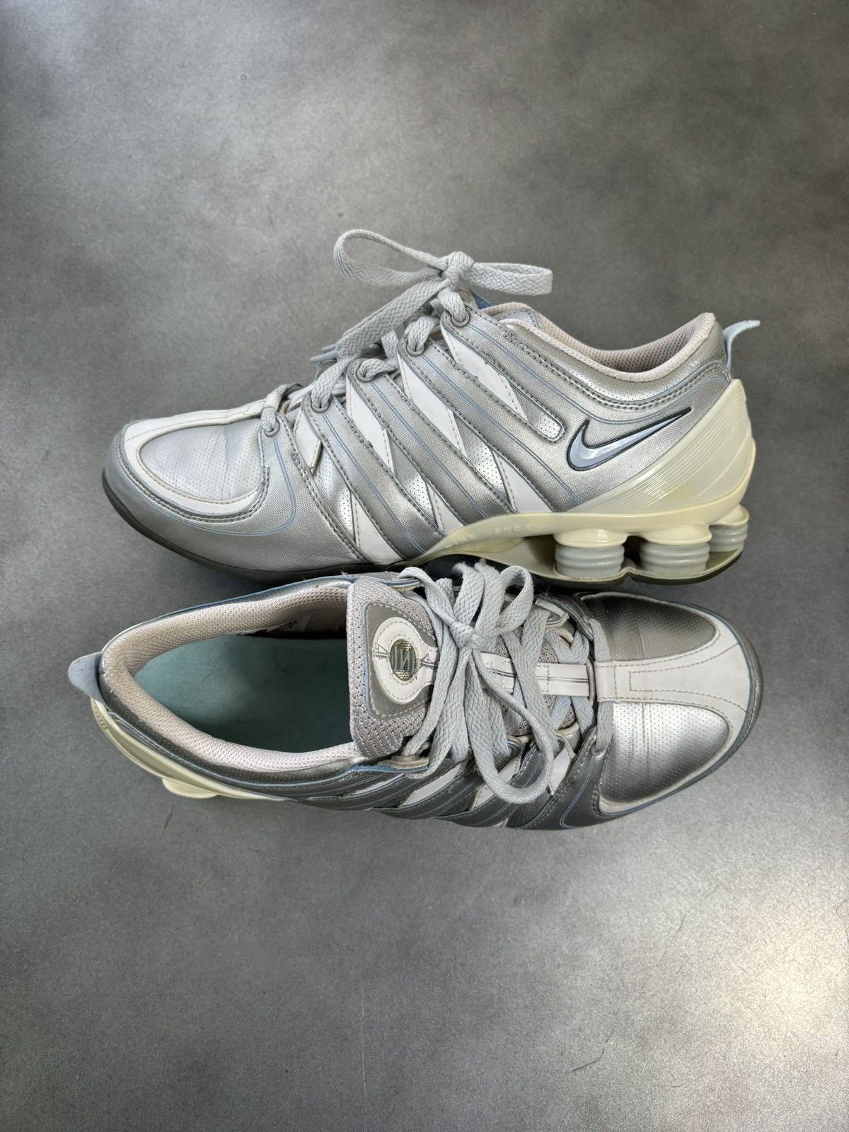 Nike 2006 Nike Shox MC 2000s Vintage 313764-041 Y2K Ballerina Wmn Size US 9.5 / IT 39.5 - 17 Thumbnail