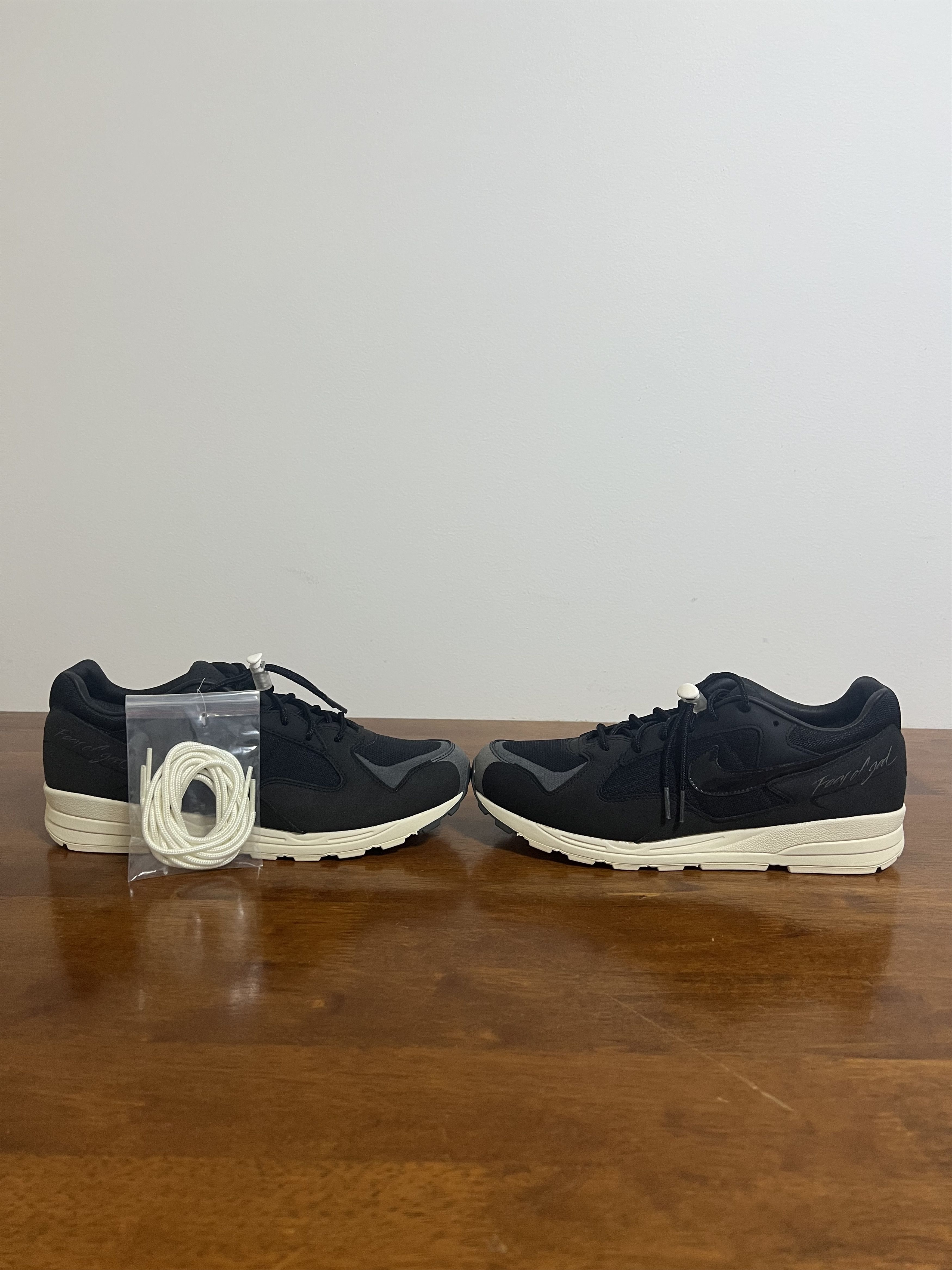 Fear of God × Nike 💚 2018 Fear of God x Nike Air Skylon II Black/Sail-Fossil Size US 10.5 / EU 43-44 - 7 Thumbnail