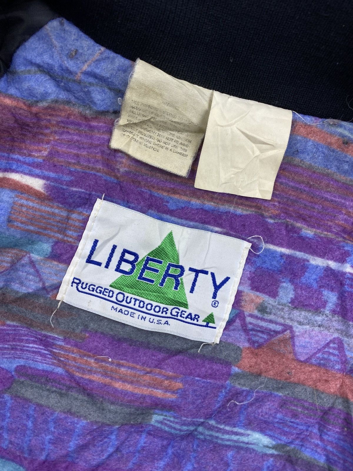 Carhartt Vintage 90s Liberty Carhartt Aztec Pattern Bomber Jacket Size US L / EU 52-54 / 3 - 10 Thumbnail