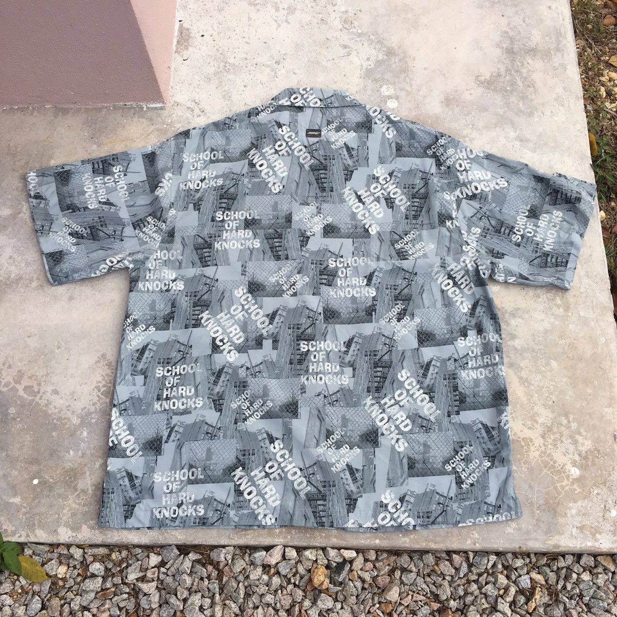 JNCO Vintage AOP SCHOOL OF HARD KNOCNKS BUTTON UP SHIRT Size US XXL / EU 58 / 5 - 7 Thumbnail