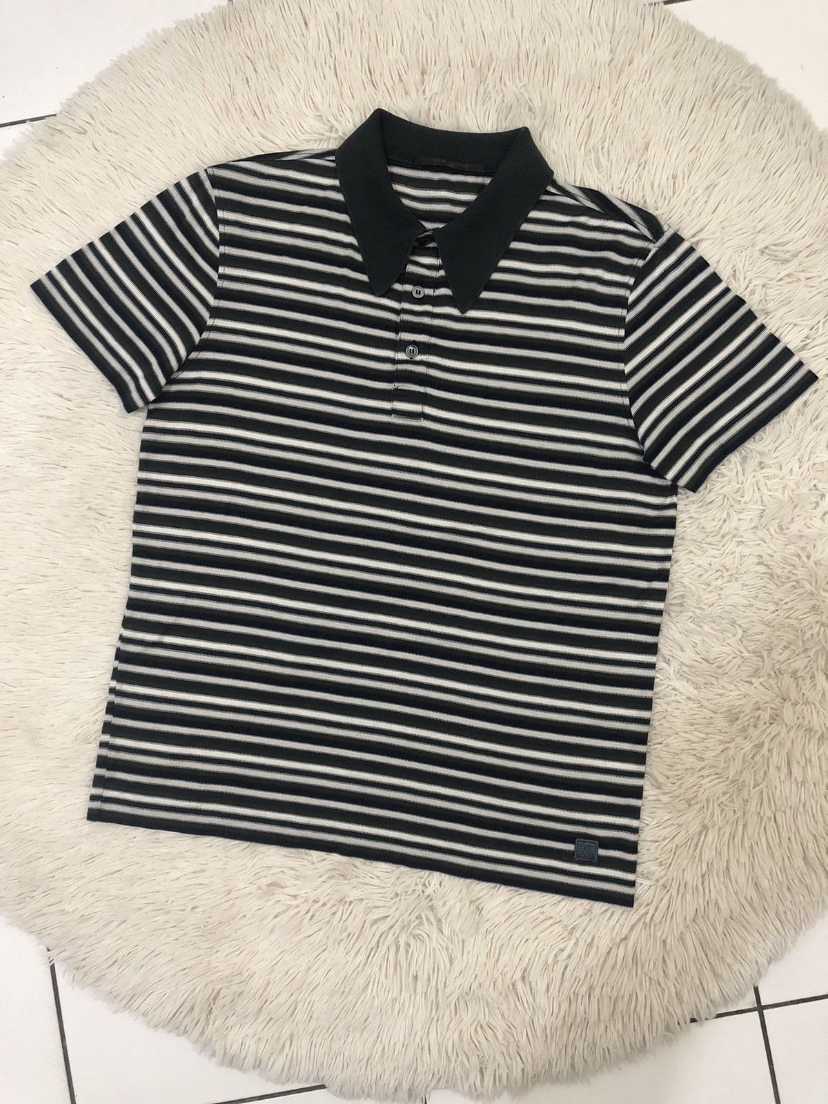 Louis Vuitton × Vintage Vintage Louis Vuitton Polo Shirt Size US S / EU 44-46 / 1 - 1 Thumbnail