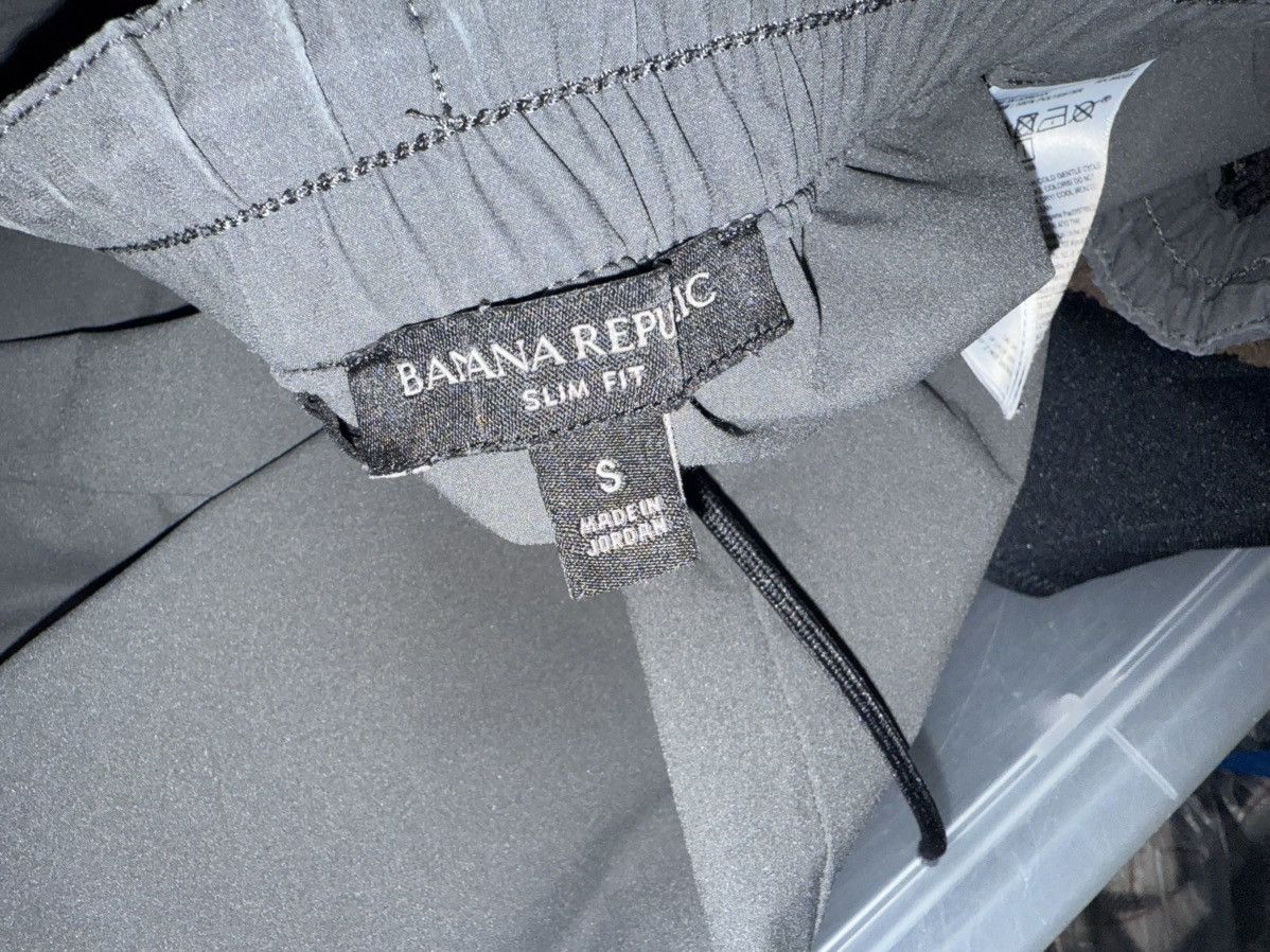 Banana Republic × Lululemon Banana Republic BR Sport Sz Small Motion Tech Joggers Brown Size US 30 / EU 46 - 2 Thumbnail