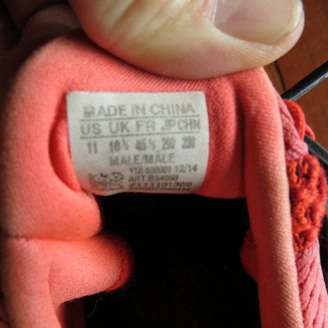 Adidas Ultra Boost Size US 11 / EU 44 - 5 Thumbnail