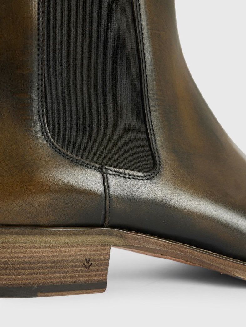 John Varvatos Ludlow Chelsea Boot Size 12 Size US 12 / EU 45 - 3 Thumbnail
