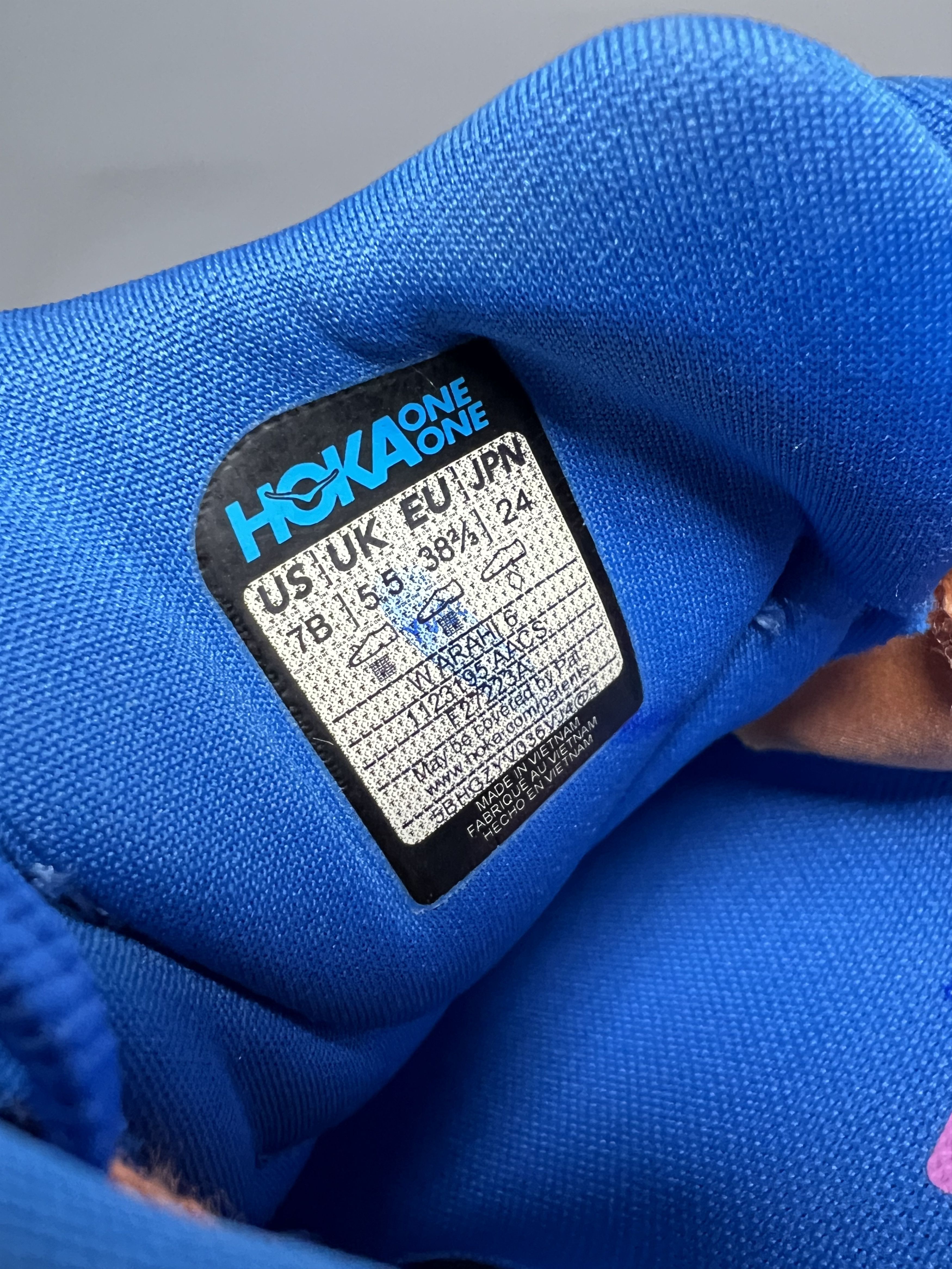 Hoka 7B Hoka One One Arahi 6 Running Shoes 1123195-AACS Size US 7 / IT 37 - 10 Thumbnail