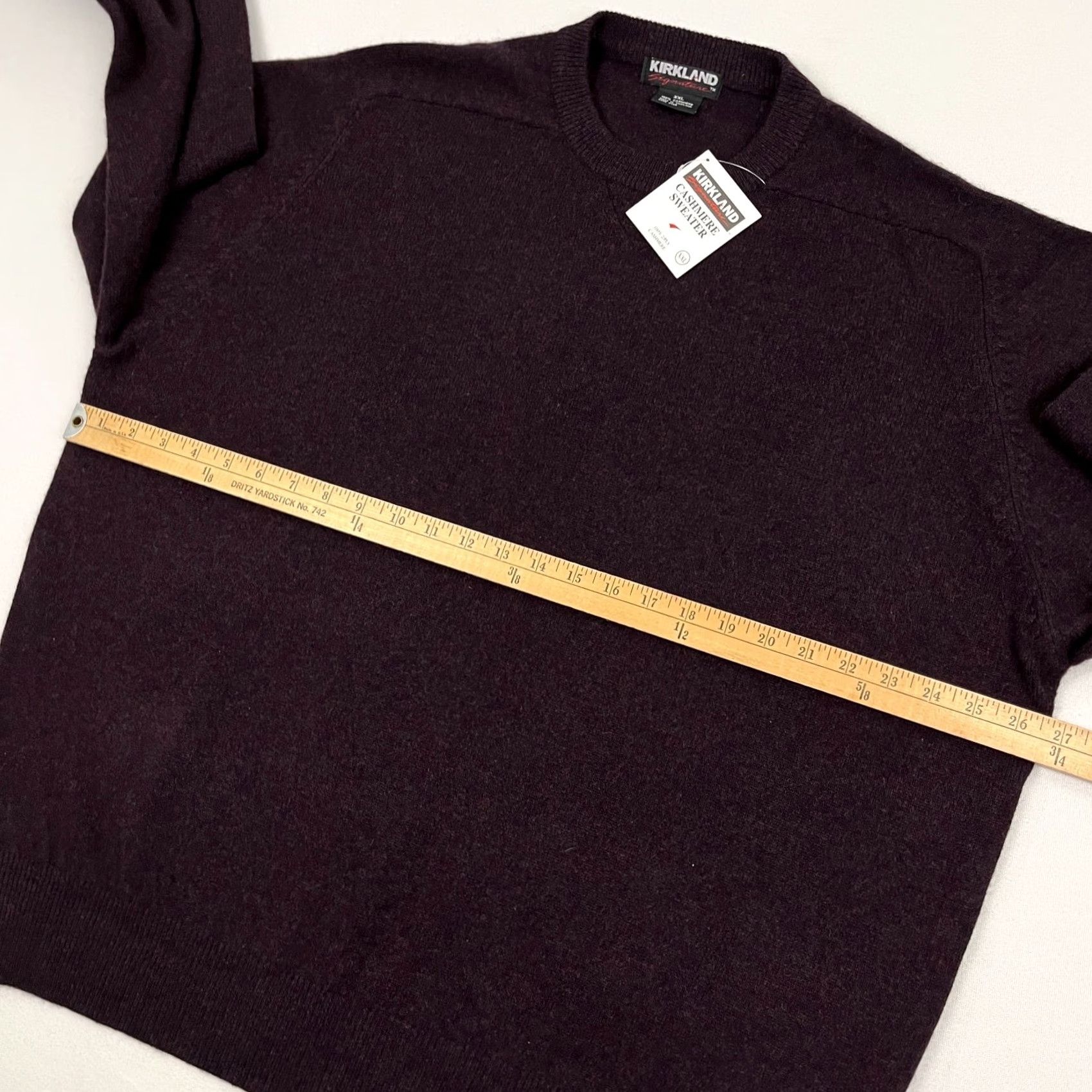 Vintage Kirkland Signature Sweater Mens 2XL Burgundy Knit Crewneck Pullover Cashmere Solid 2-Ply Regular Weight All Seasons Size US XXL / EU 58 / 5 - 4 Thumbnail