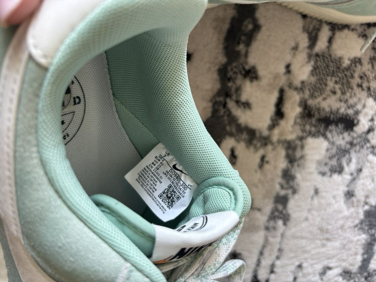 Nike 2022 Nike Air Force 1 ‘07 LV8 ‘Certified Fresh-Enamel Green’ Size US 7 / EU 40 - 8 Thumbnail