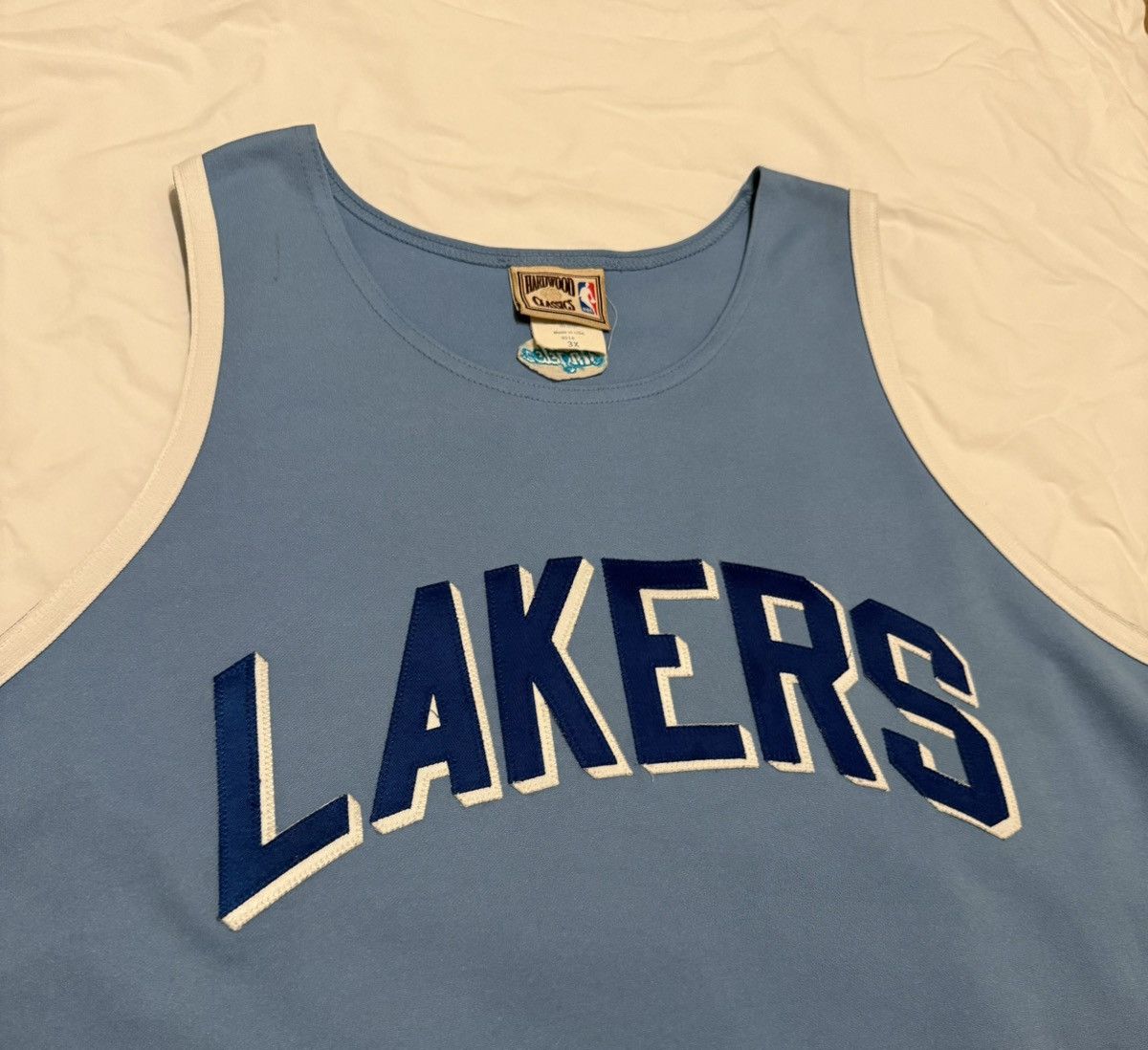 Majestic 3x Los Angeles Lakers Hardwood Classics Majestic NBA jersey Size US XXL / EU 58 / 5 - 5 Thumbnail