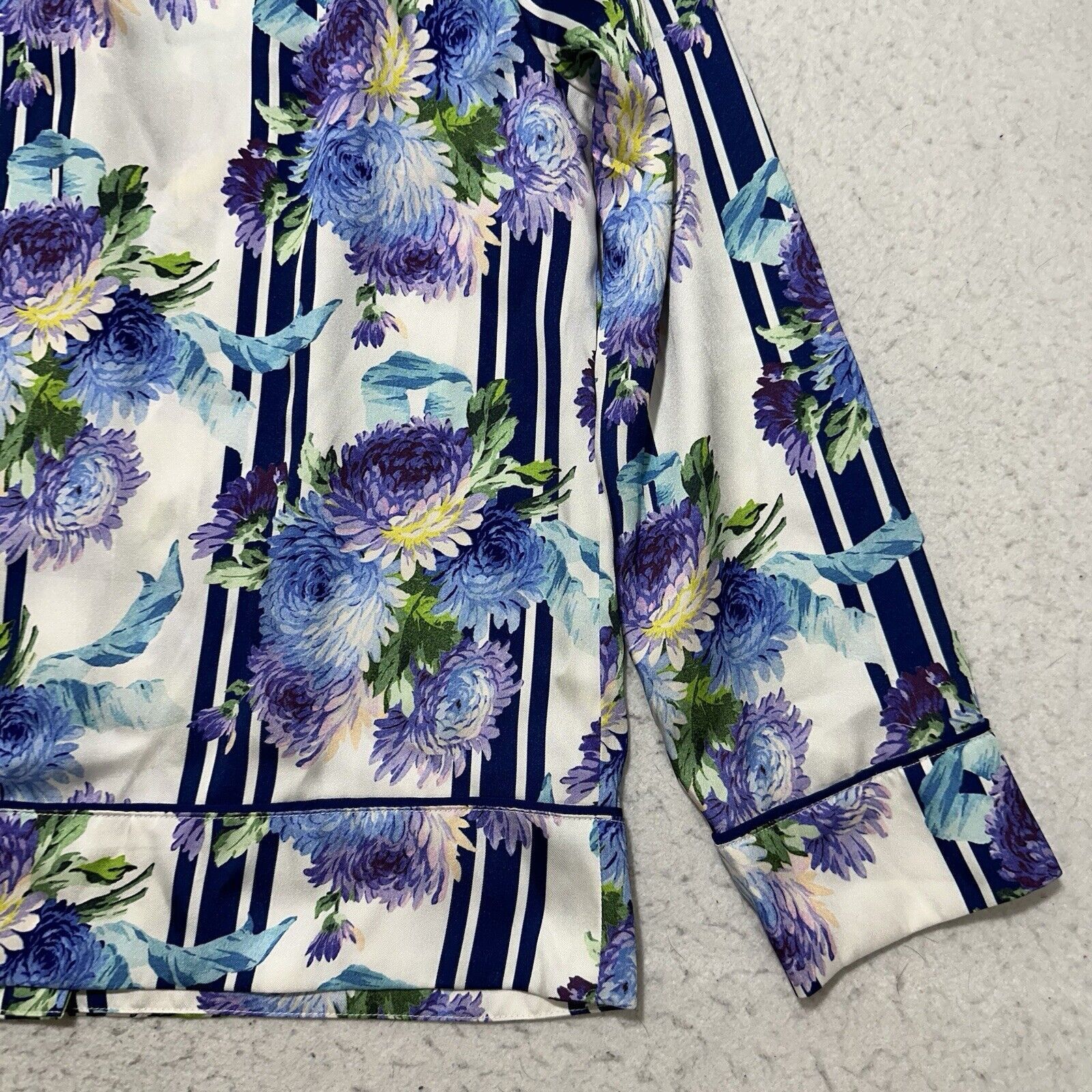 J.Crew J. Crew XS Drapey Button Up Floral Flower Stripe Blouse Top Size XS / US 0-2 / IT 36-38 - 13 Thumbnail