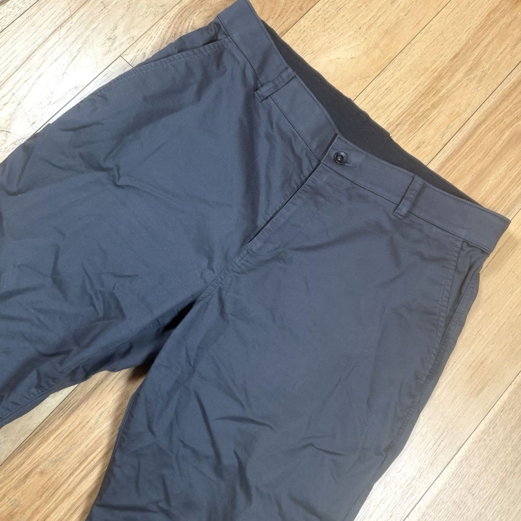 Nike Nike Golf Dri-Fit Pants Mens 34x30 Grey Performance Stretch Chino Pants Mens Grey 34 Inseam 30 Dri-Fit Stretch Golf Size US 34 / EU 50 - 2 Thumbnail