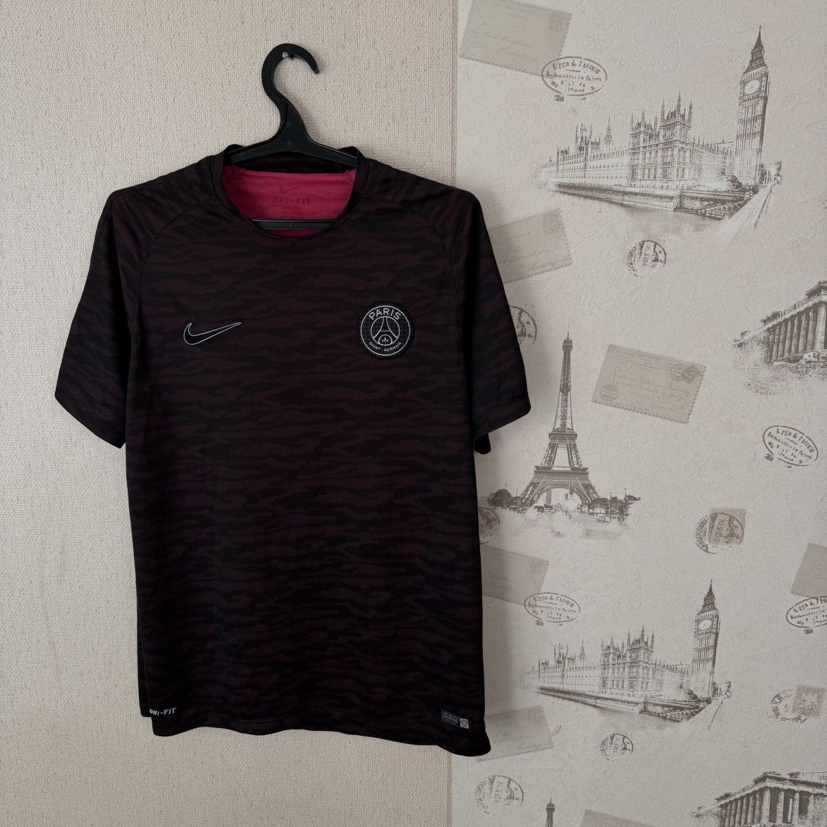 Nike Nike PSG Jersey Training 2015 XL Camo Dessert Pink Soccer Size US XL / EU 56 / 4 - 6 Thumbnail