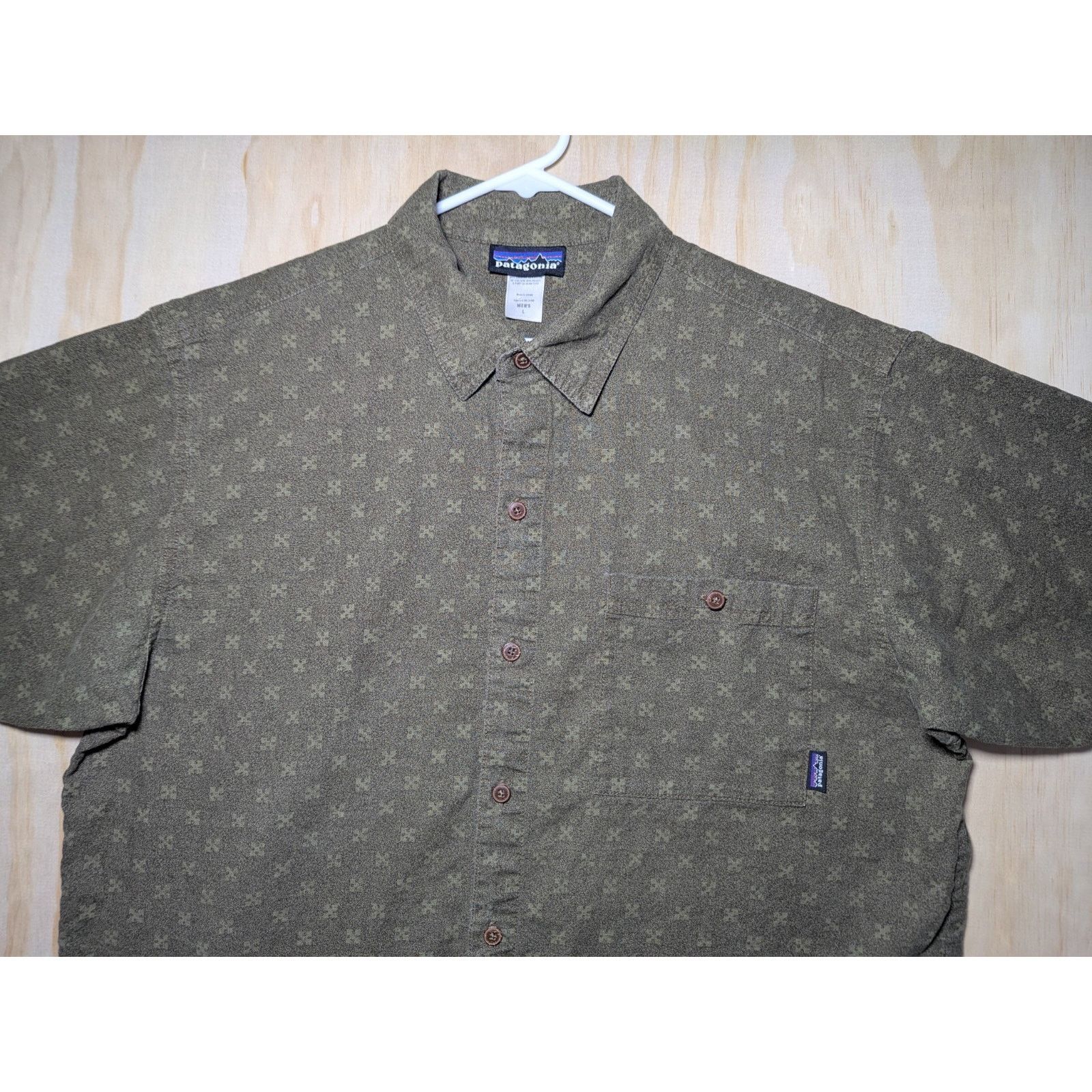 Patagonia Patagonia Men's Large Short Sleeve Button Up Shirt Green Size US L / EU 52-54 / 3 - 3 Thumbnail